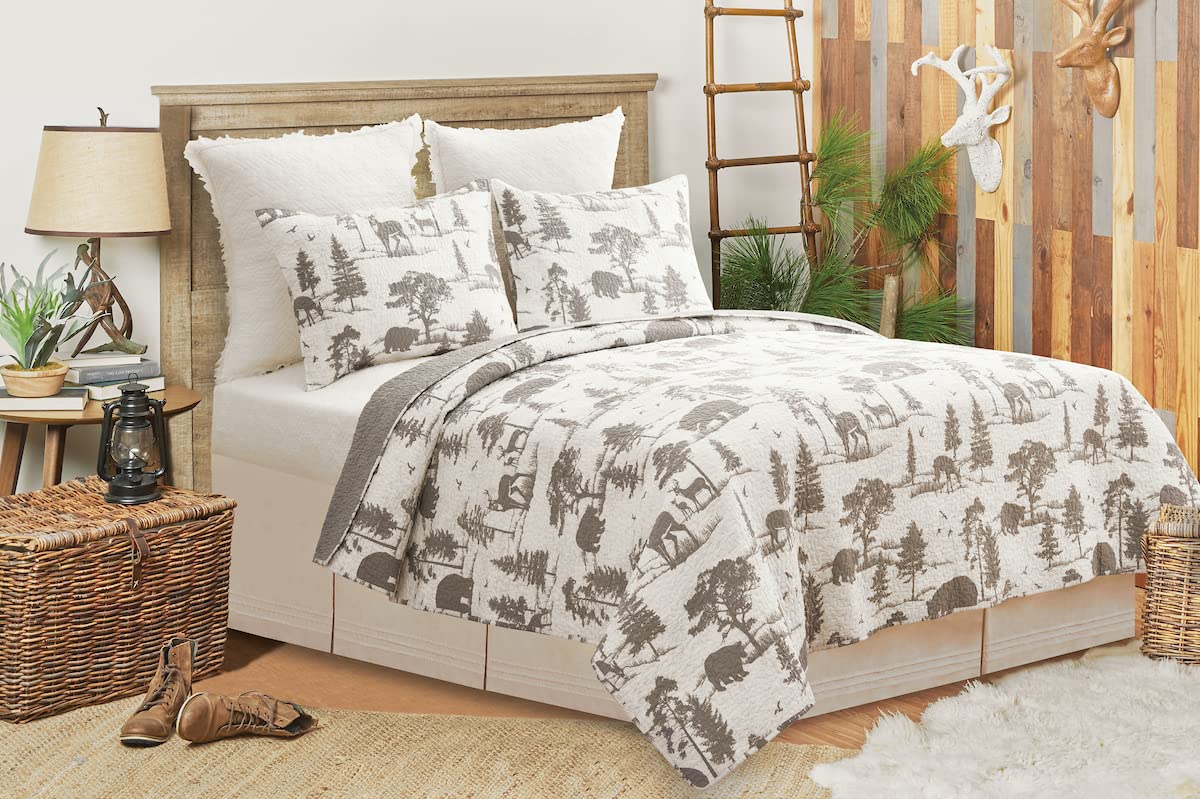 C&F Home Henderson Hideaway Full/Queen 3-Piece Reversible Quilt Set with 2 Standard Shams - Grey & White Rustic Wilderness Bear Trees Lodge Cabin Design - Cozy Bedding for Cabin Retreats, Rustic Bedrooms & Mountain Getaways