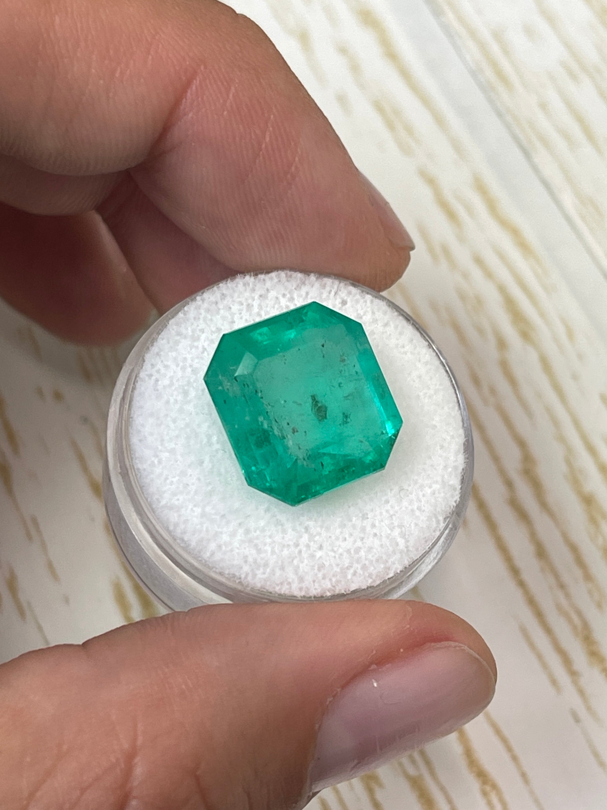11.64 Carat Natural Colombian Emerald Asscher Cut Loose Gemstone - Earthy Green 14x14mm for Jewelry Making & Engagement Rings