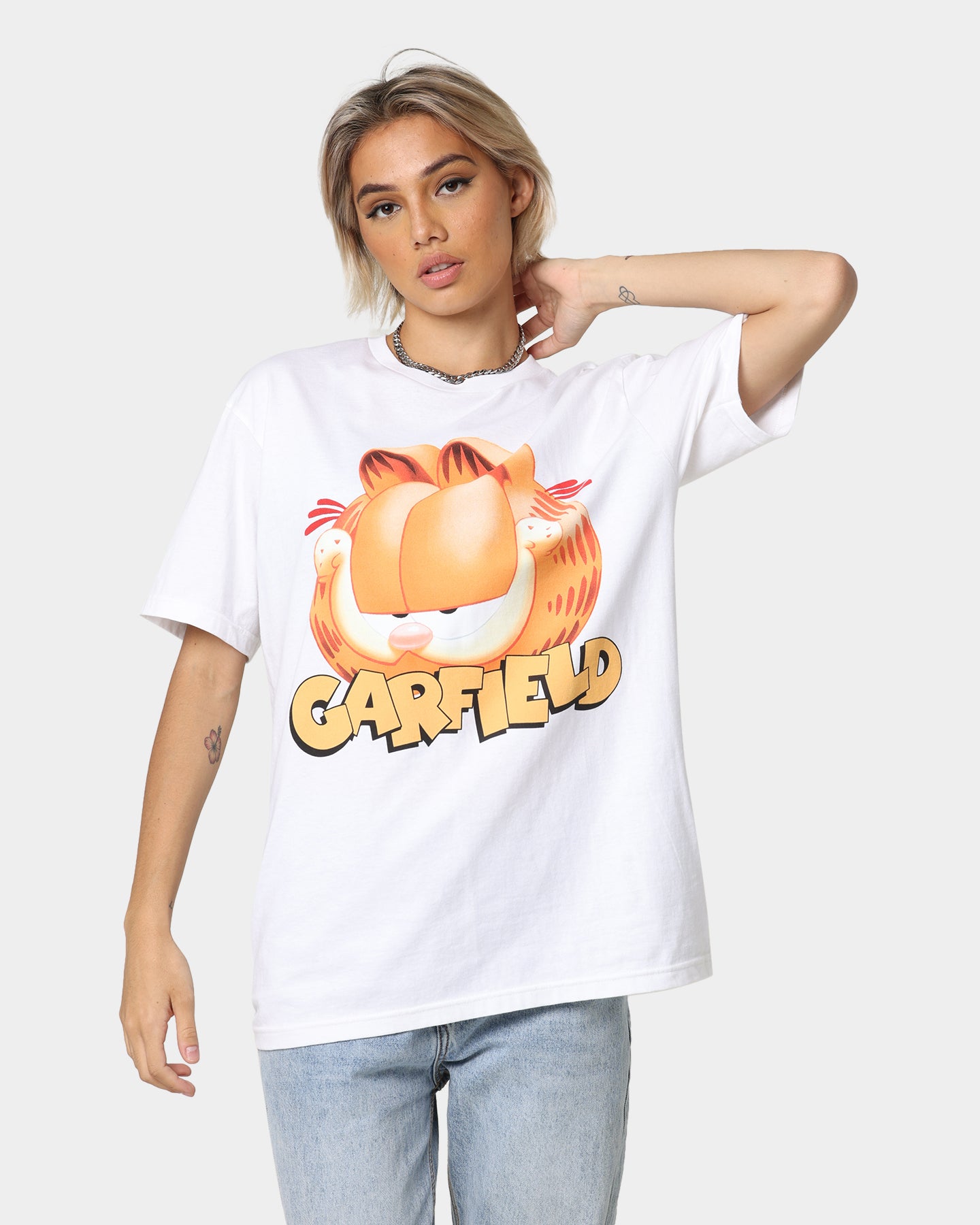 Vintage Garfield Face Graphic T-Shirt for Men & Women - White Cotton Tee - Perfect for Casual Wear, Cosplay & Pop Culture Fans