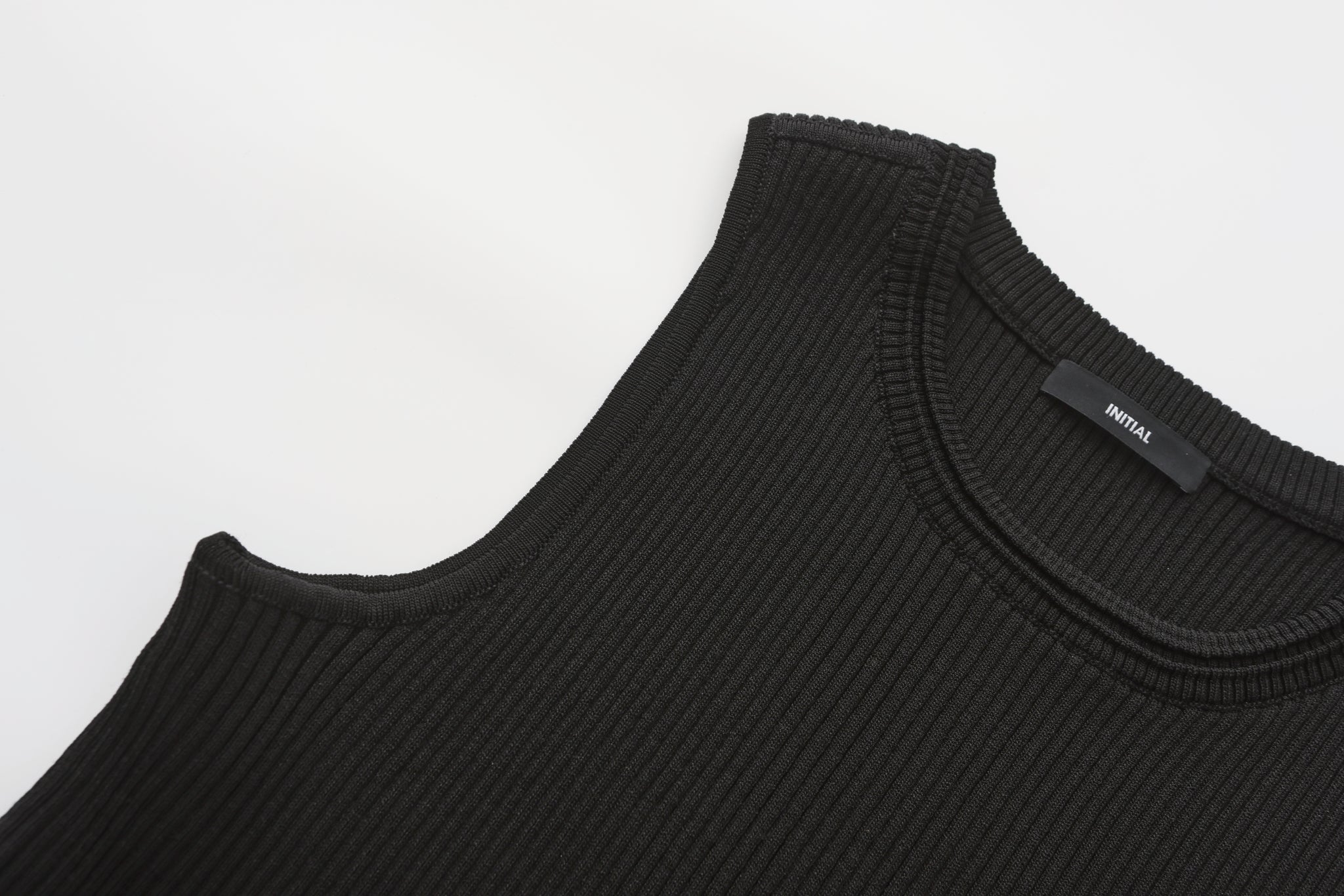Women's Cut Out Tank Top - Sexy Sleeveless Crop Top for Summer, Gym, and Beach Wear | Fashionable Workout & Casual Outfit