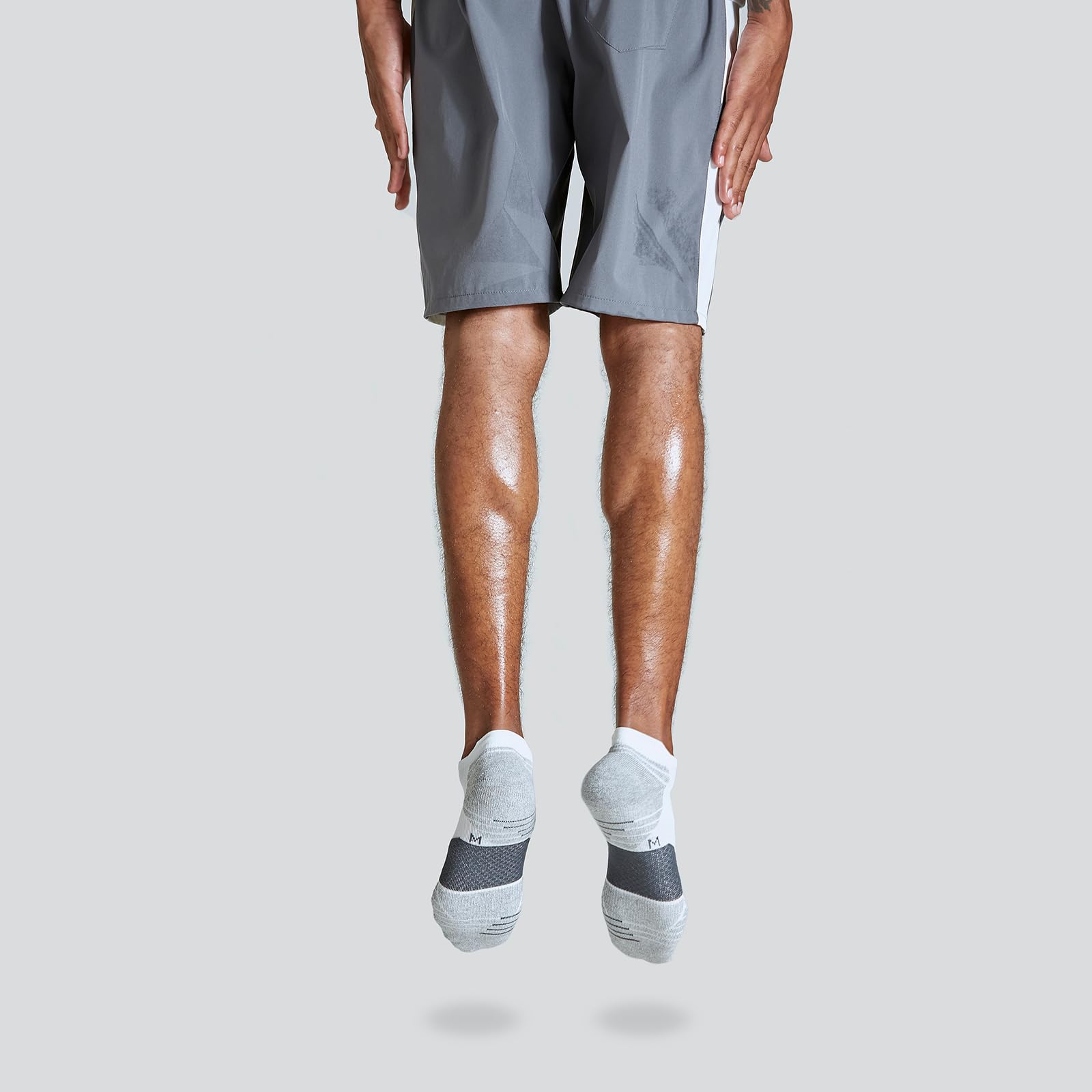 WANDER Men's Athletic Running Socks - 7 Pairs Thick Cushioned Ankle Socks for Sports & Workouts (Sizes 6-9/10-12/12-14) - Perfect for Jogging, Gym & Outdoor Activities