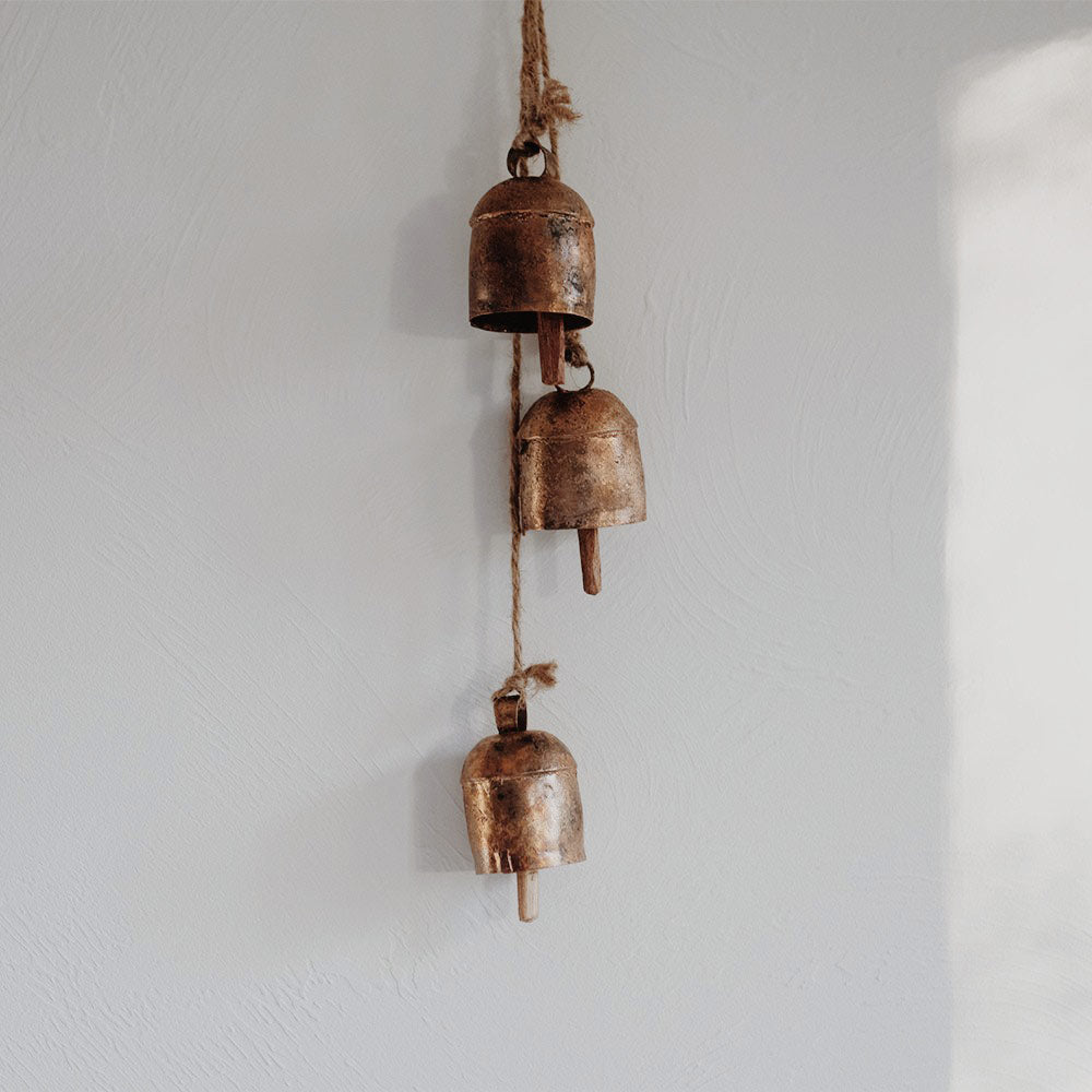 Small Cascading Bell Chime - Elegant Wind Chime for Outdoor Garden, Patio & Home Decor - Perfect for Relaxation & Feng Shui