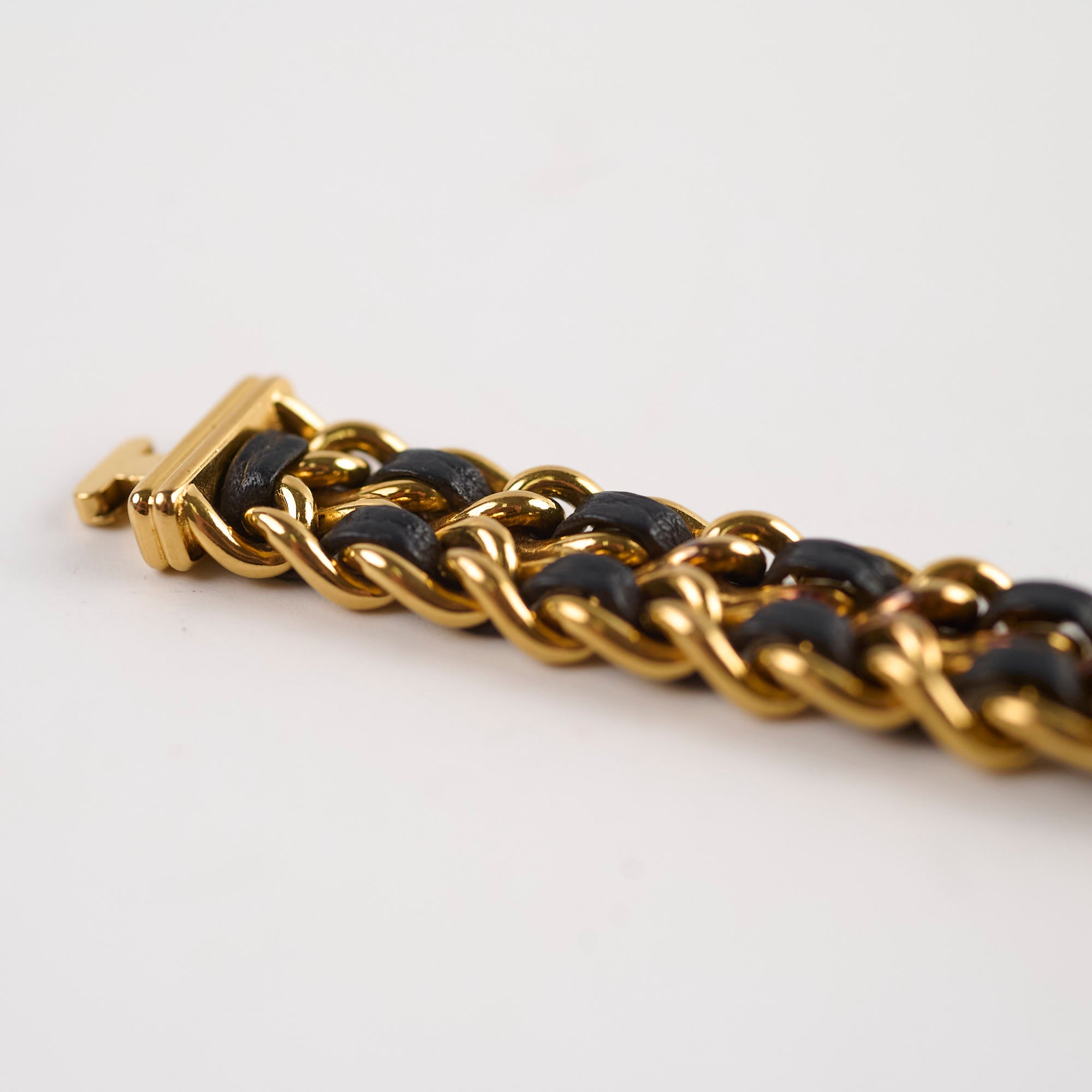 Chanel Premiere Luxury Women's Watch - Large Gold-Tone Stainless Steel Bracelet for Elegant Evening Wear & Special Occasions