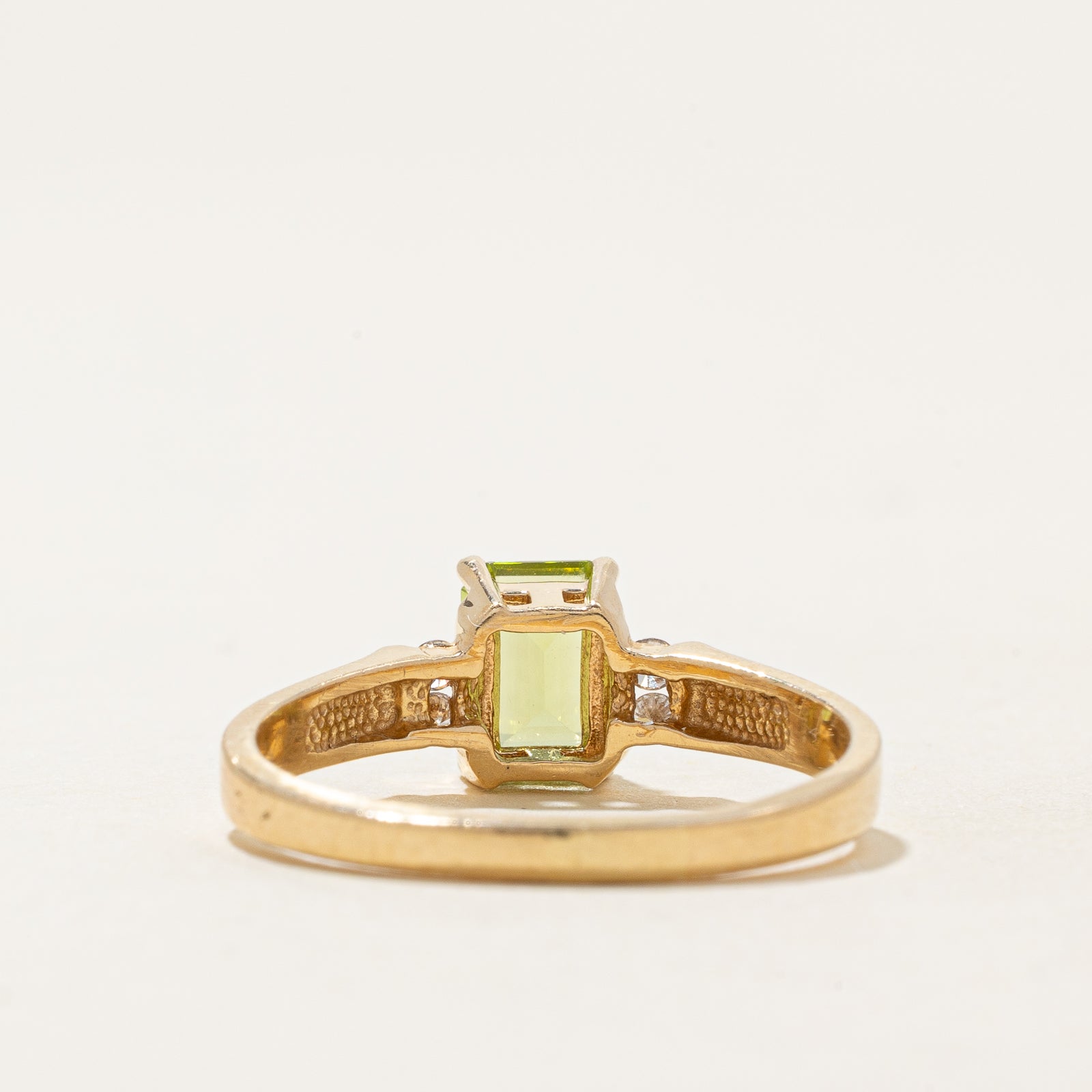 Emerald Cut Peridot and Diamond Engagement Ring - 0.95ct Peridot with 0.08ctw Diamond Accents - Size 8.25 - Perfect for Wedding, Anniversary & Special Occasion Gifts
