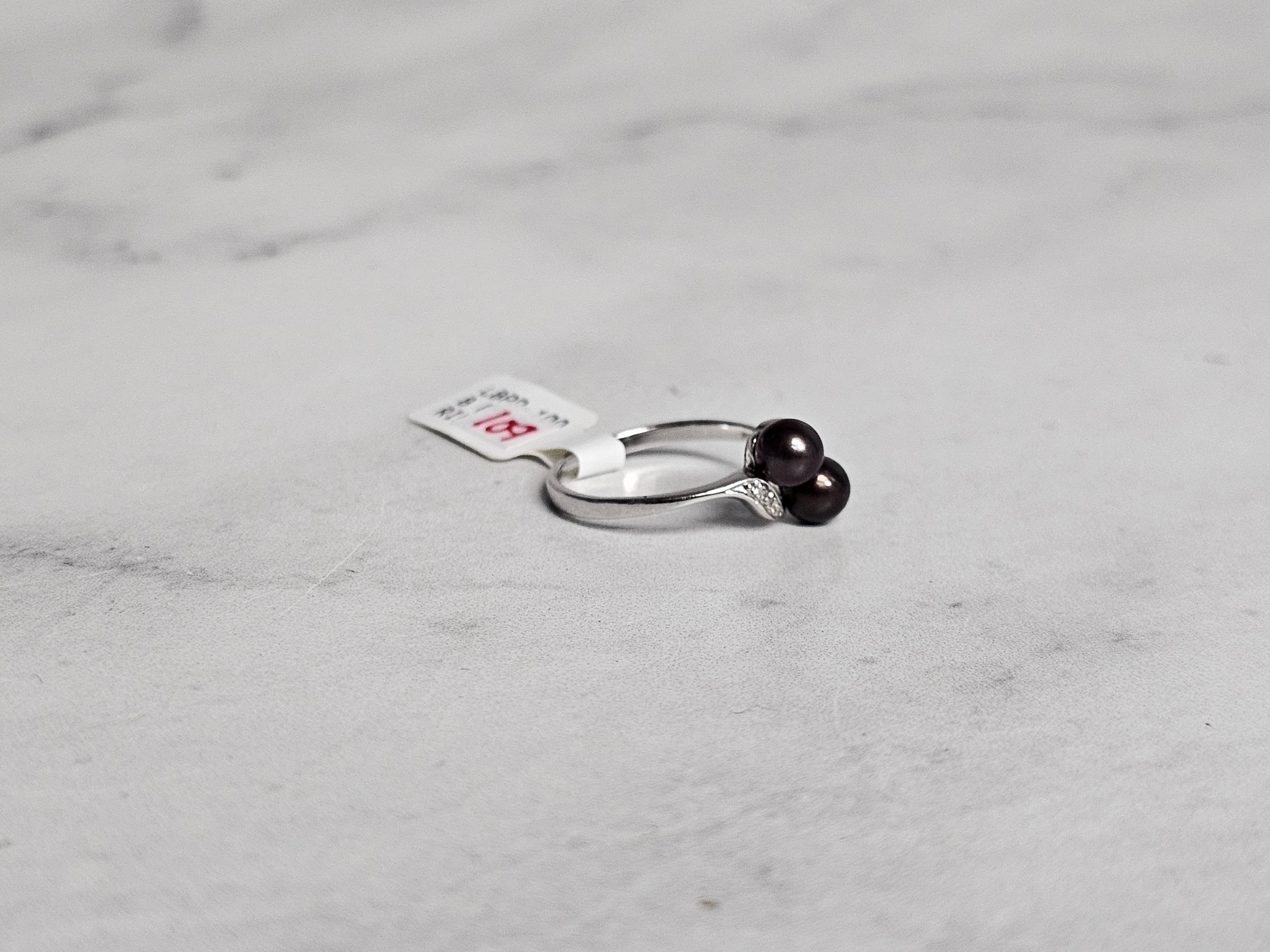 14K White Gold Cultured Black Pearl Diamond Ring for Women - Elegant Bridal, Anniversary, or Evening Wear Jewelry