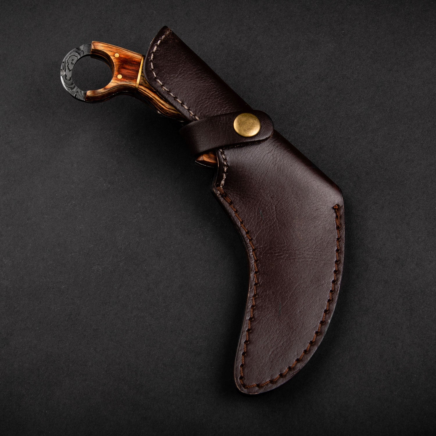 Premium Damascus Steel Karambit Knife - Handcrafted Tiger Claw Design - Tactical Self Defense & Outdoor Survival Tool - Perfect for Camping, Hunting, and Collection