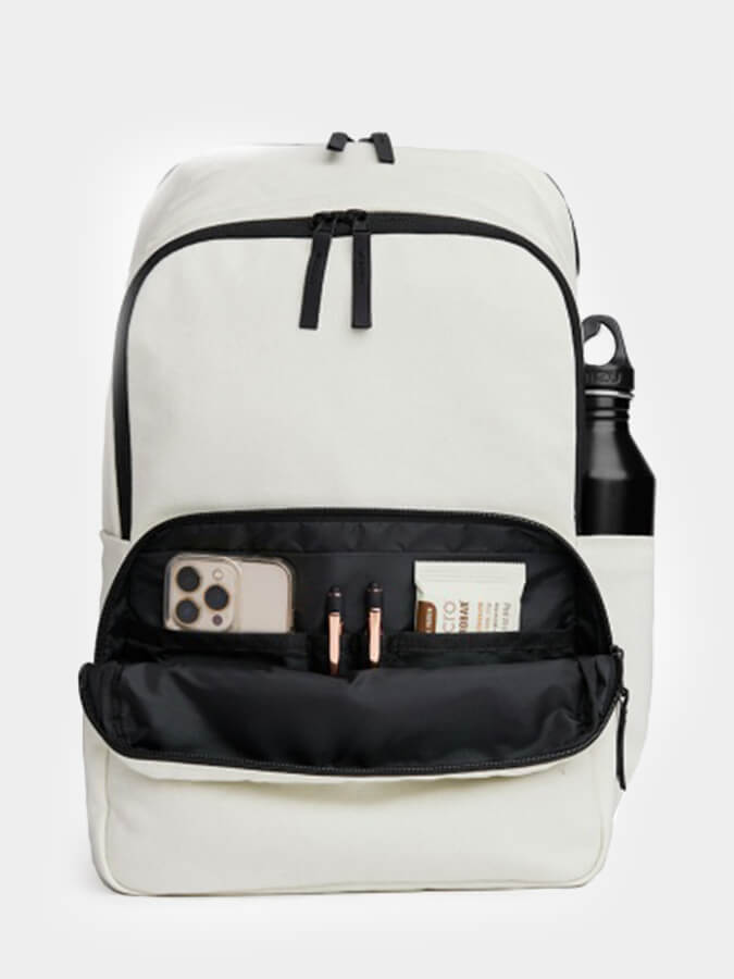 Vooray 2nd Avenue Backpack - Stylish Laptop Backpack for Women & Men, Water-Resistant College School Bag with USB Charging Port - Perfect for Work, Travel & Daily Commute