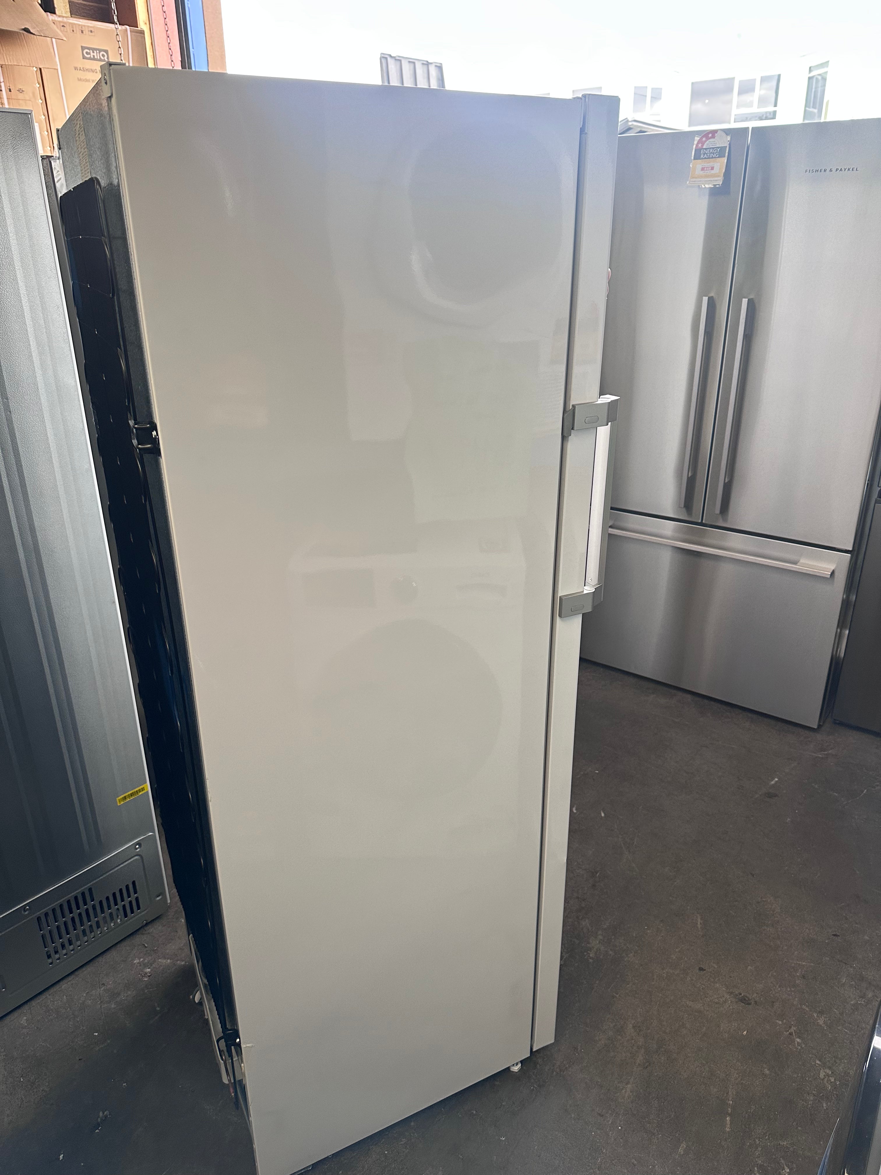 Beko 351L BAF369W Upright Refrigerator - Energy Efficient All Fridge with Spacious Storage [Factory Second] for Kitchen, Restaurant, or Office Use