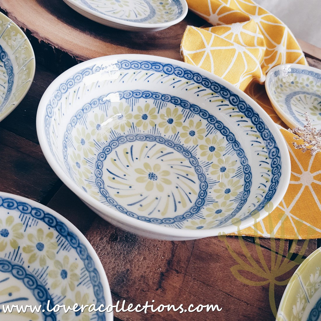 Awasaka Japan Green & Blue Daisy Tea & Dinnerware Set - Elegant Japanese Ceramic Tableware for Tea Time & Dining - Perfect for Home, Restaurants & Gifts
