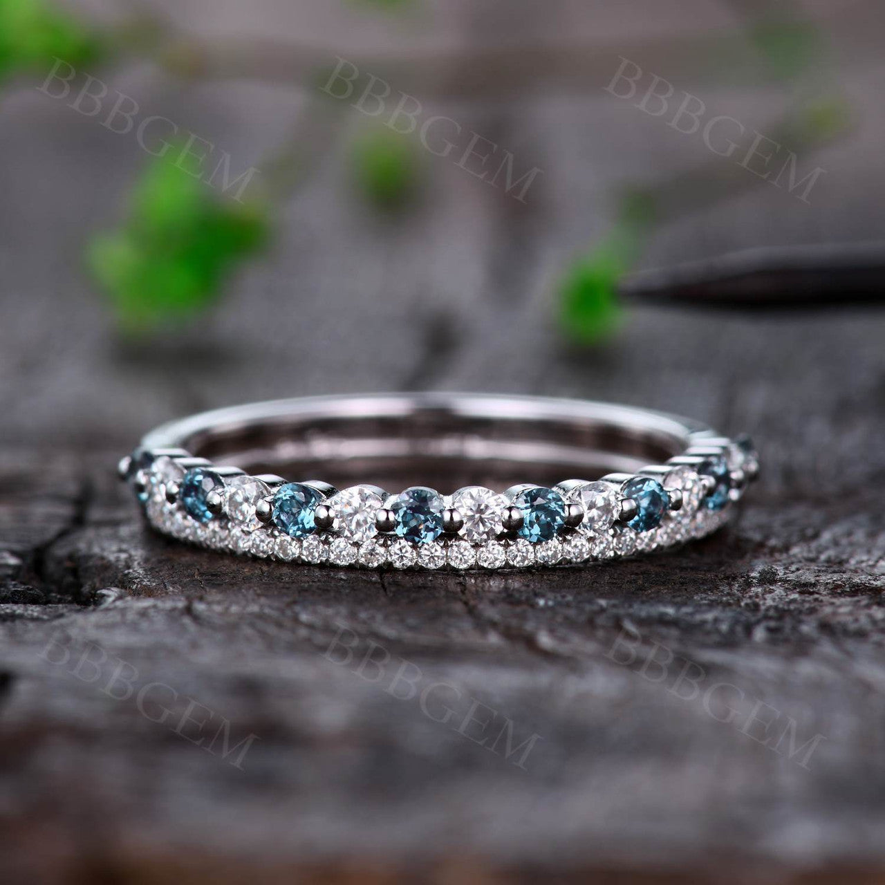 Exquisite Moissanite & Alexandrite Wedding Band in White Gold - Stackable Matching Ring for Women, Perfect for Bridal Sets, Anniversaries & Special Occasions