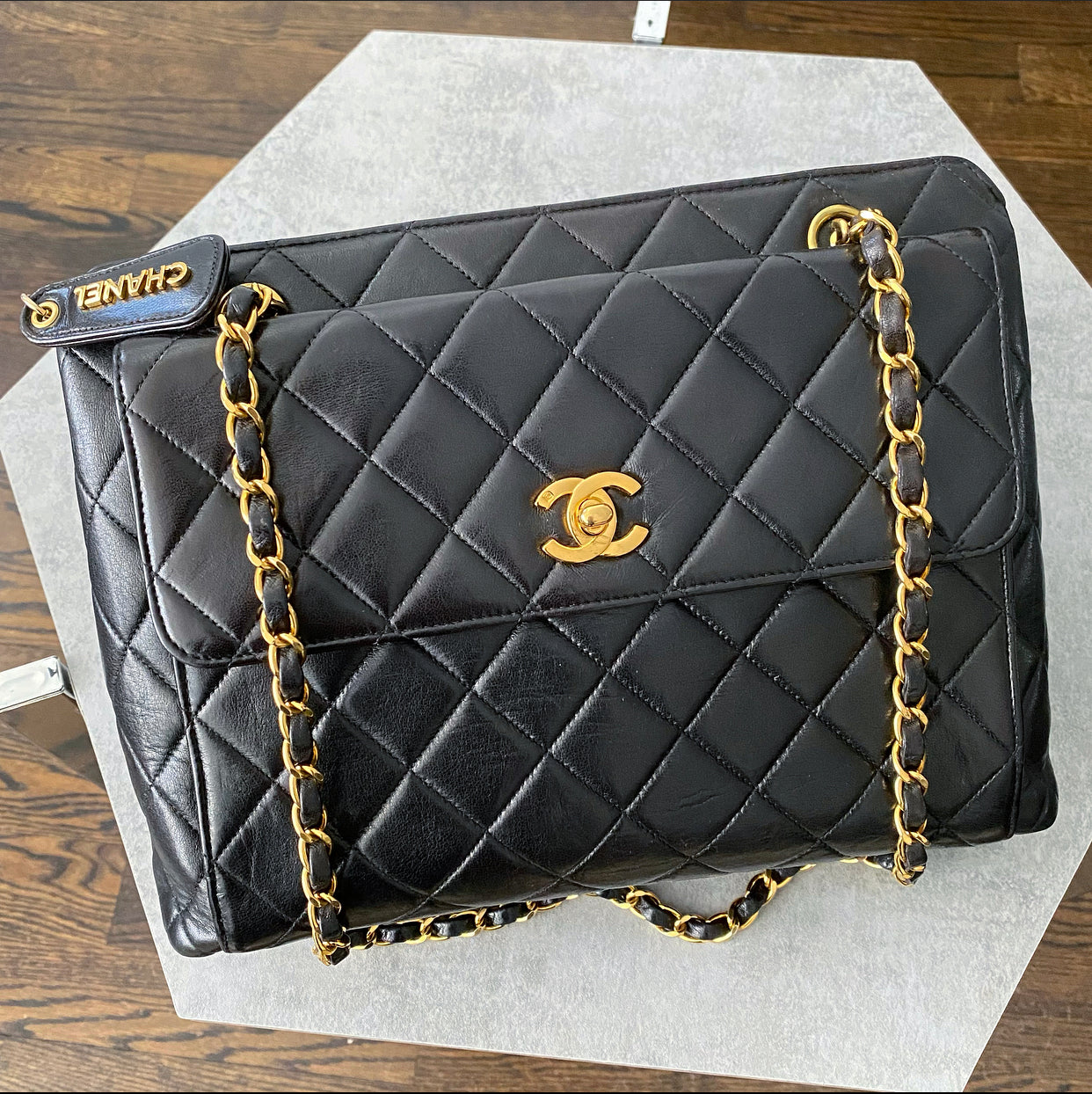 Vintage Chanel 1996 Small Black Lambskin Chain Shoulder Bag - Classic Luxury Crossbody Purse for Women, Perfect for Evening Parties & Date Nights