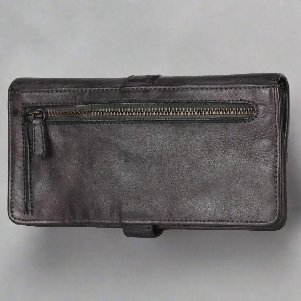 MET Women's Snap Tab Leather Wallet - Slim RFID Blocking Bifold Wallet with Zipper Pocket - Perfect for Everyday Use, Travel, and Gift Giving