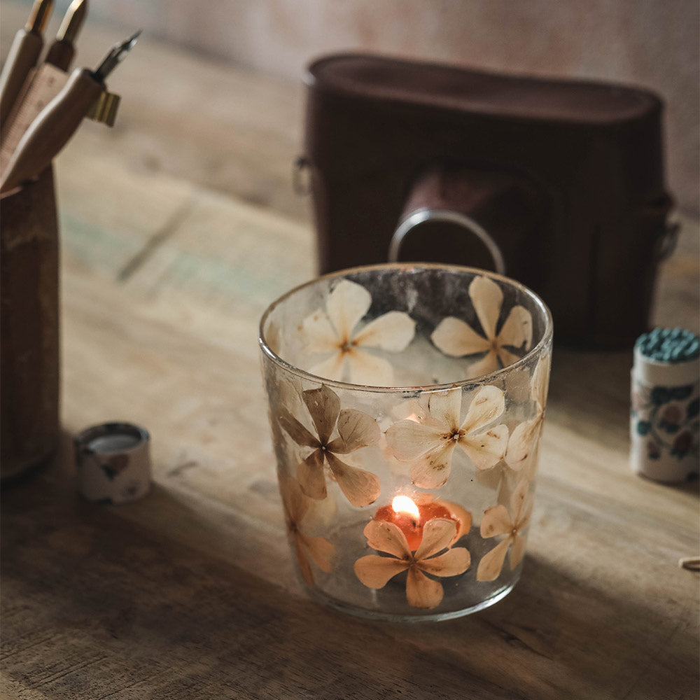 Elegant Glass Hurricane Candle Holder with Everlasting Floral Design - Perfect for Wedding Centerpieces, Home Decor & Romantic Dinner Settings
