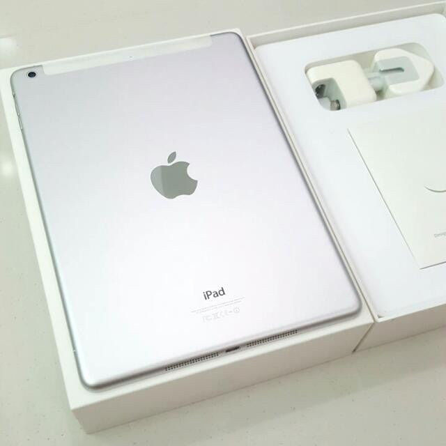 Apple iPad Air 10.9-inch (4th Gen) 128GB Wi-Fi + Cellular - Space Gray | Latest Model with A14 Bionic Chip | Perfect for Work, Study & Entertainment On-The-Go