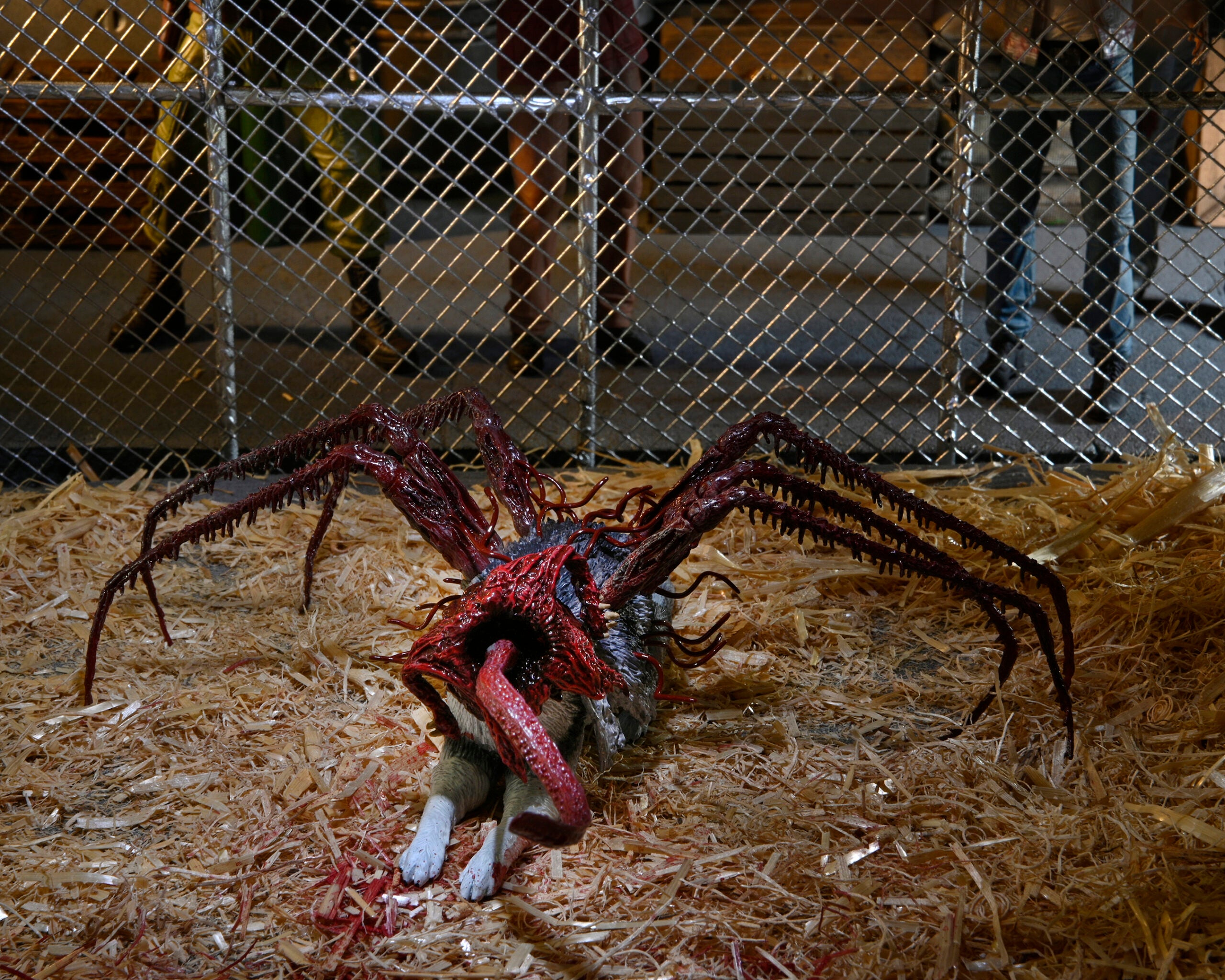 The Thing Ultimate Dog Creature Set - Halloween Pet Costume for Dogs, Scary Movie-Inspired Outfit - Perfect for Cosplay, Horror Parties & Pet Parades
