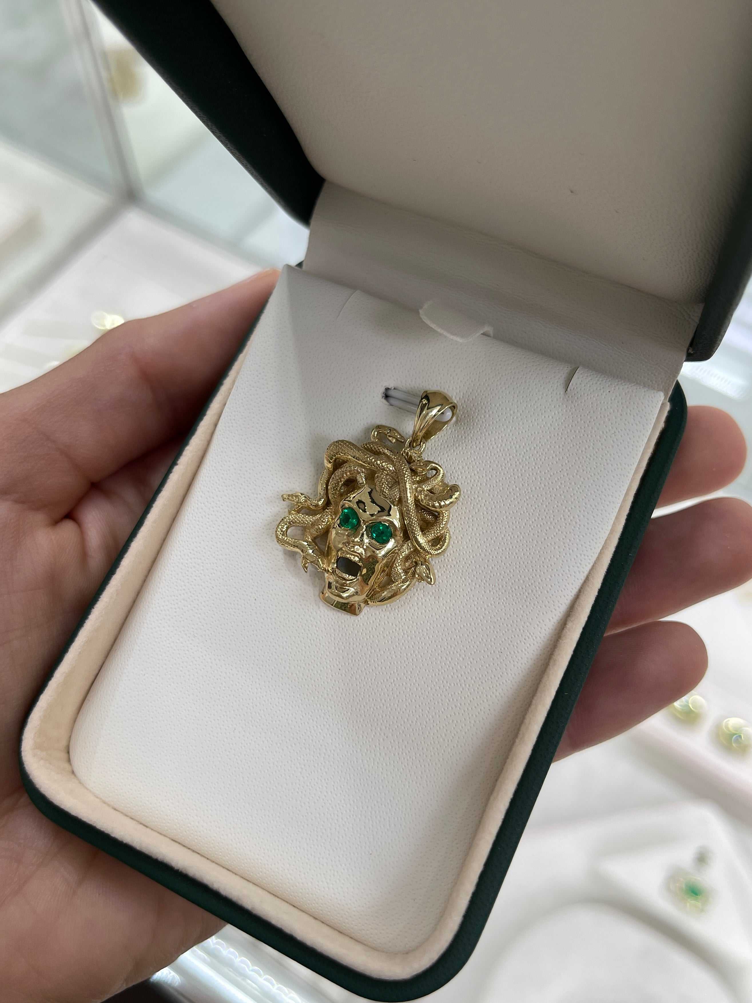 14K Solid Gold Emerald Medusa Head Pendant Necklace for Women - Elegant Greek Mythology Jewelry Gift for Birthday, Anniversary & Special Occasions