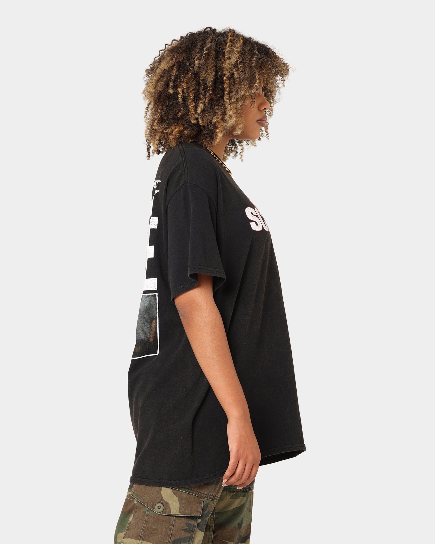 Vintage Old School T-Shirt - Black Wash Distressed Retro Tee for Men & Women | Perfect for Casual Wear, Street Style & 90s Fashion Outfits