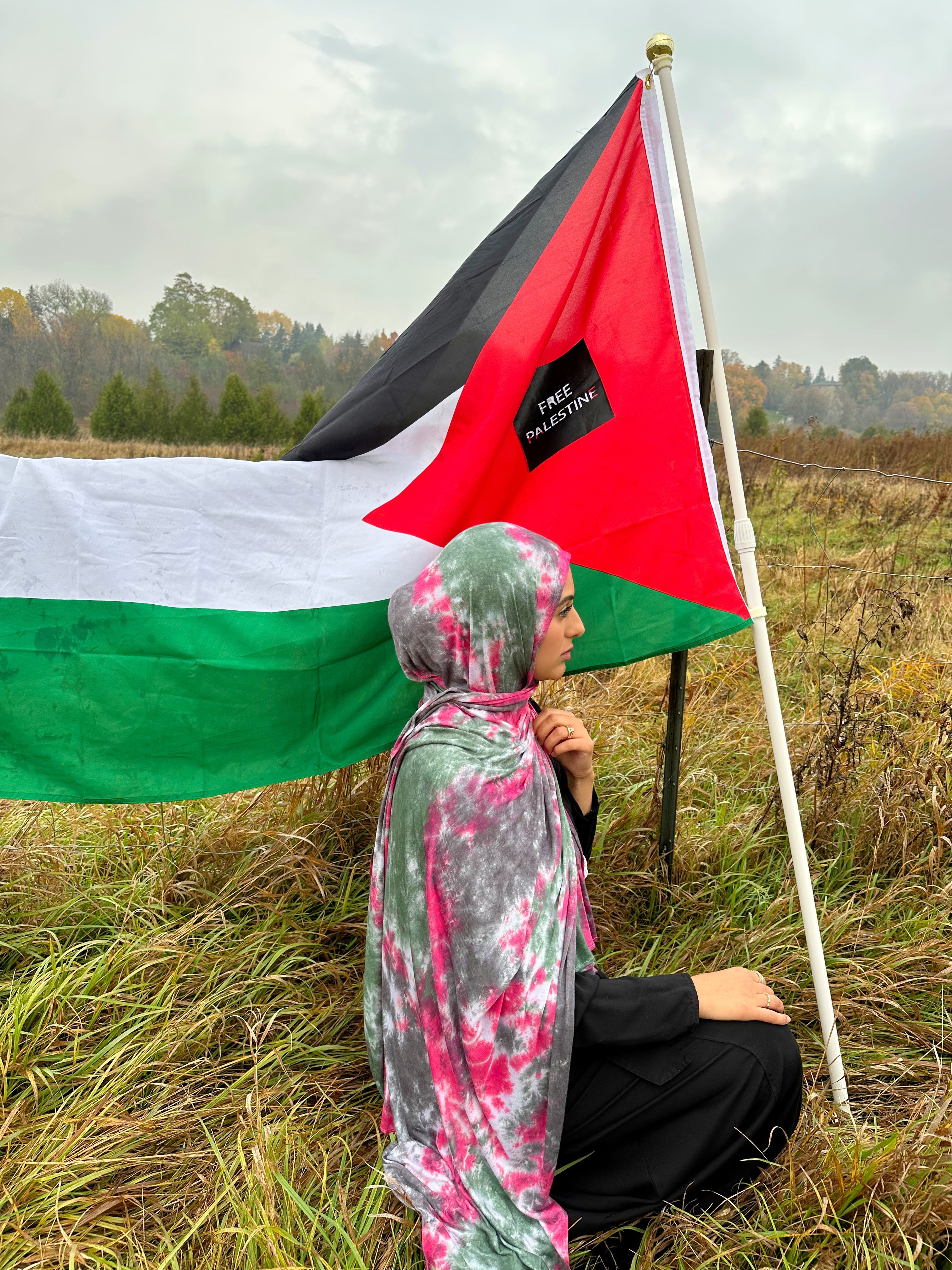 Free Palestine Inspired Hijab - 100% Cotton Modest Scarf for Women - Donation Supports Gaza Humanitarian Aid - Perfect for Prayer, Solidarity & Everyday Wear