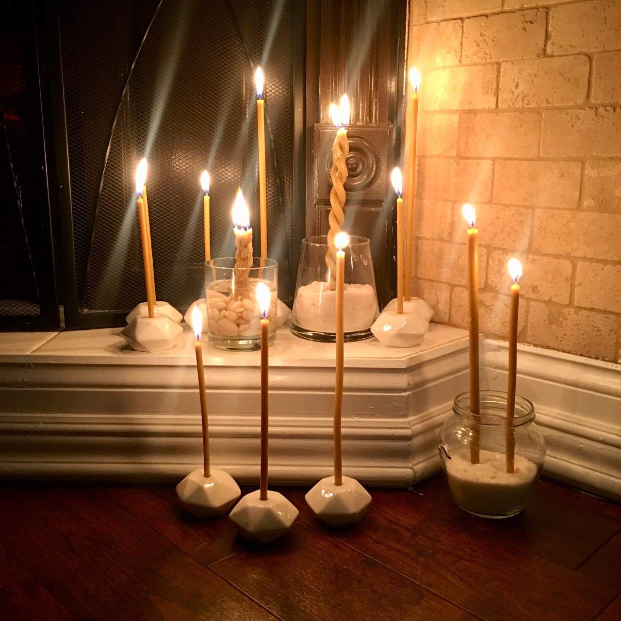 30 Natural 100% Pure Beeswax Taper Candles - 8 Inch Unscented Honey Aroma, Dripless & Smokeless Non-Toxic Candles for Romantic Dinners, Church, Weddings & Home Decor