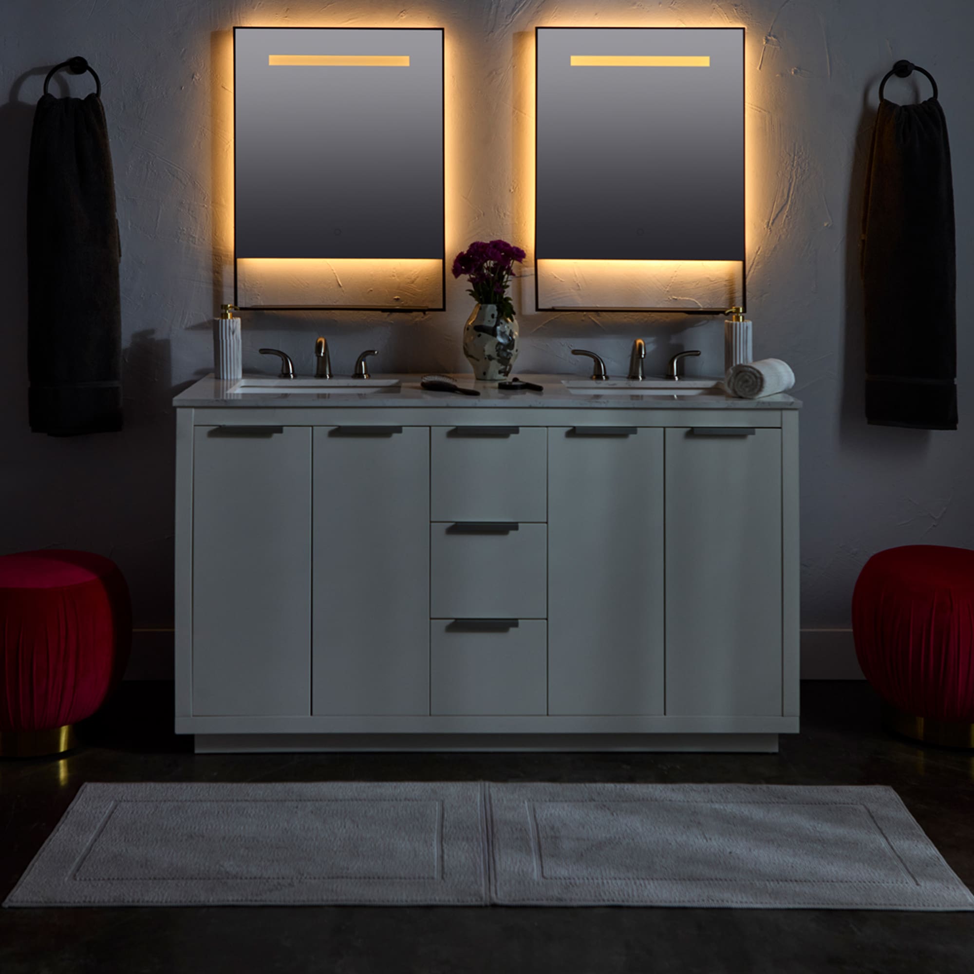 Oxygen Castore 3 0902 15 Inch 24x32 LED Lighted Mirror with Adjustable Brightness - Black Bathroom Vanity Mirror for Makeup & Shaving - Perfect for Bedrooms, Salons & Dressing Rooms