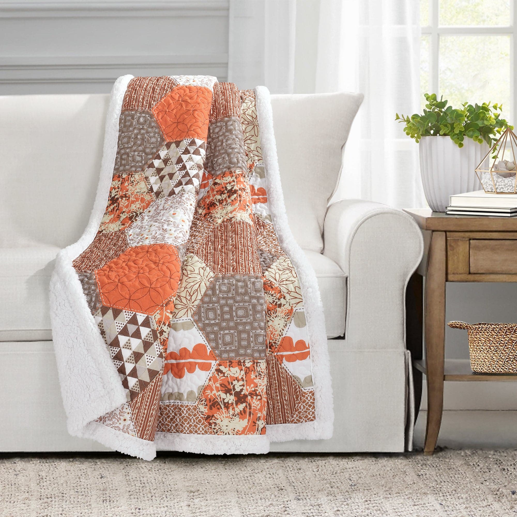 Briley Cozy Sherpa Throw Blanket - Ultra Soft & Warm Fleece Blanket for Couch, Bed, and Travel - Perfect for Winter Nights, Movie Time, and Relaxing at Home