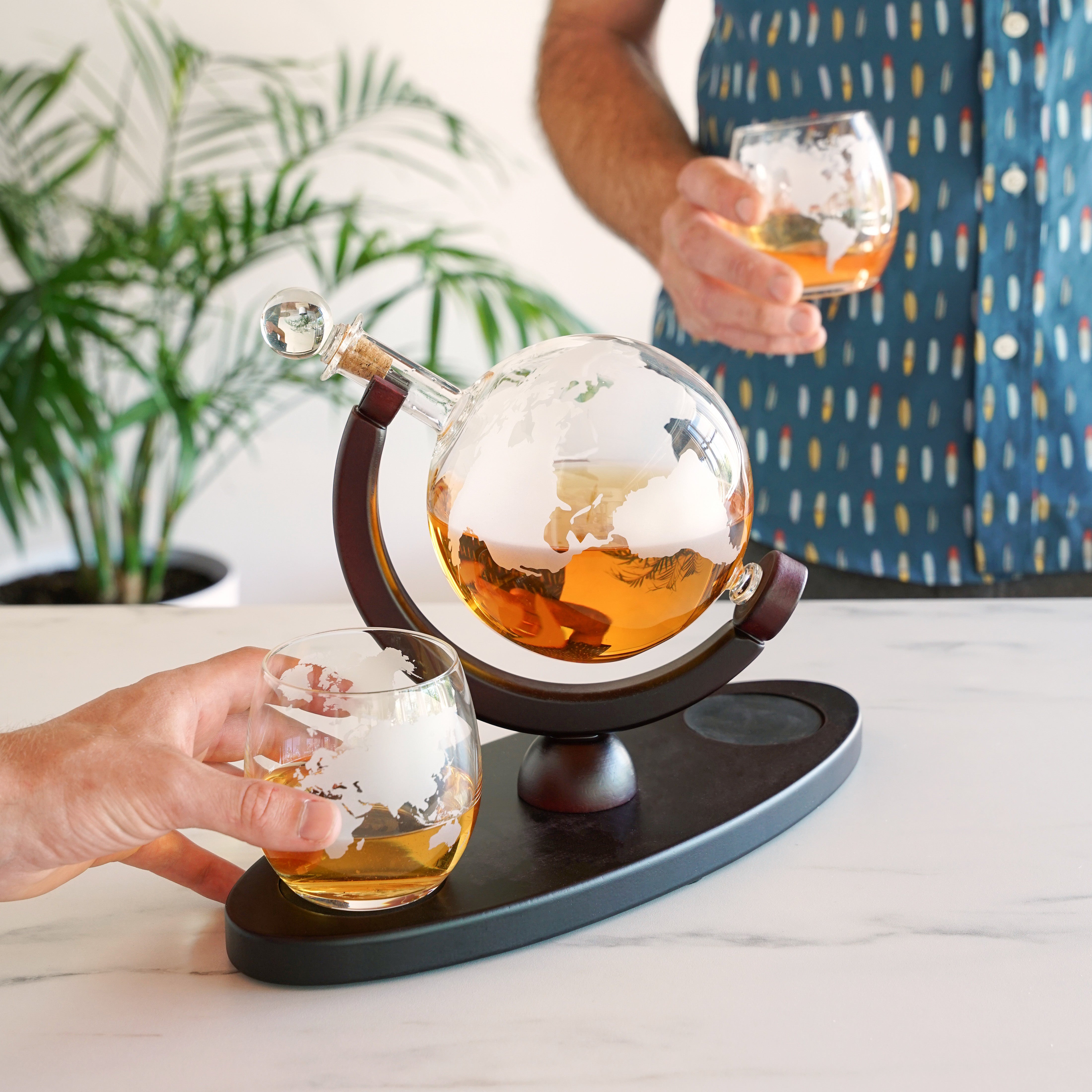 Premium Globe Decanter and Whiskey Tumbler Set - Elegant Glass Barware for Scotch, Bourbon & Liquor - Perfect for Home Bars, Gifts & Entertaining
