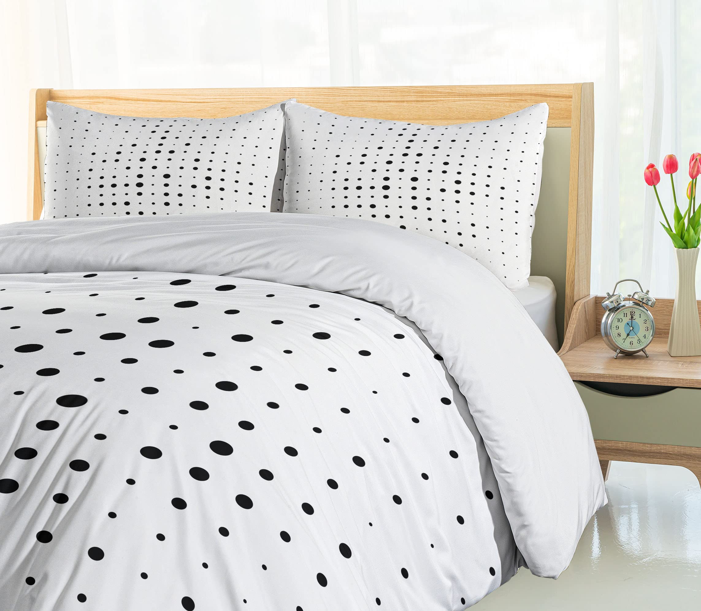 Ambesonne Abstract Duvet Cover Set - Pop Art Style Minimalist Dot Pattern 3-Piece Bedding (California King, Black & White) | Modern Home Decor for Bedroom, Guest Room & Dorm