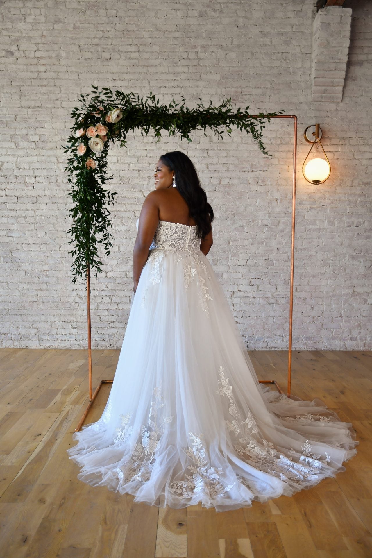 Stella York 7293 Wedding Dress - Elegant Lace A-Line Bridal Gown for Church, Beach & Outdoor Ceremonies