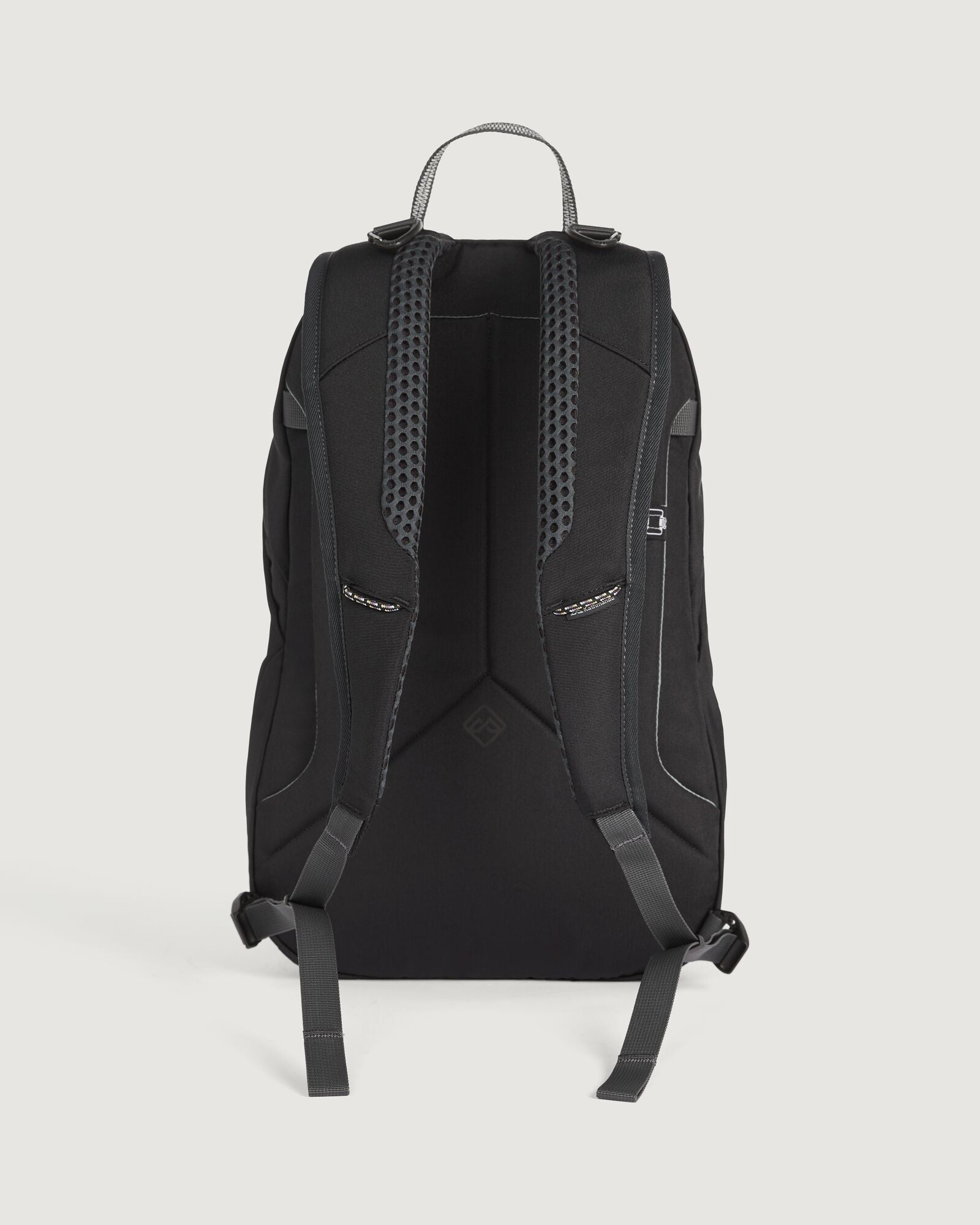 Gluon Beyond Backpack 18L Black Stingray - Lightweight Durable Hiking Backpack for Men & Women - Perfect for Travel, Camping and Outdoor Adventures