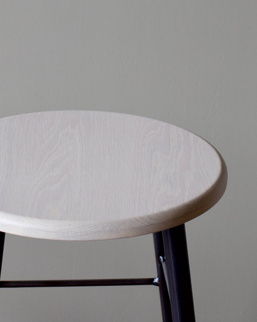 Two Tone Oak Stool with Black Metal Legs - Modern Bar Stool for Kitchen, Dining Room & Home Decor
