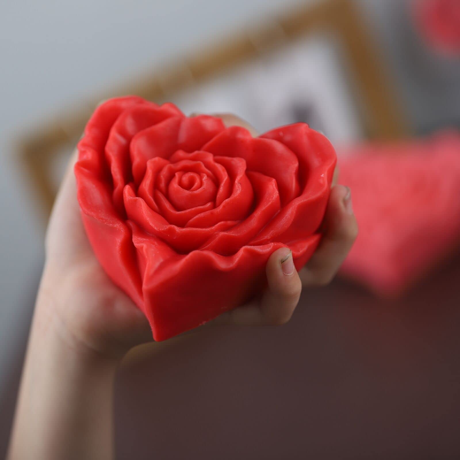 3.5 Inch Silicone Rose Flower Mold - Handmade Soap, Resin Candle, Peony Cake Decoration Mold - Round Weave Design for DIY Crafts, Wedding Favors, Bath & Home Decor