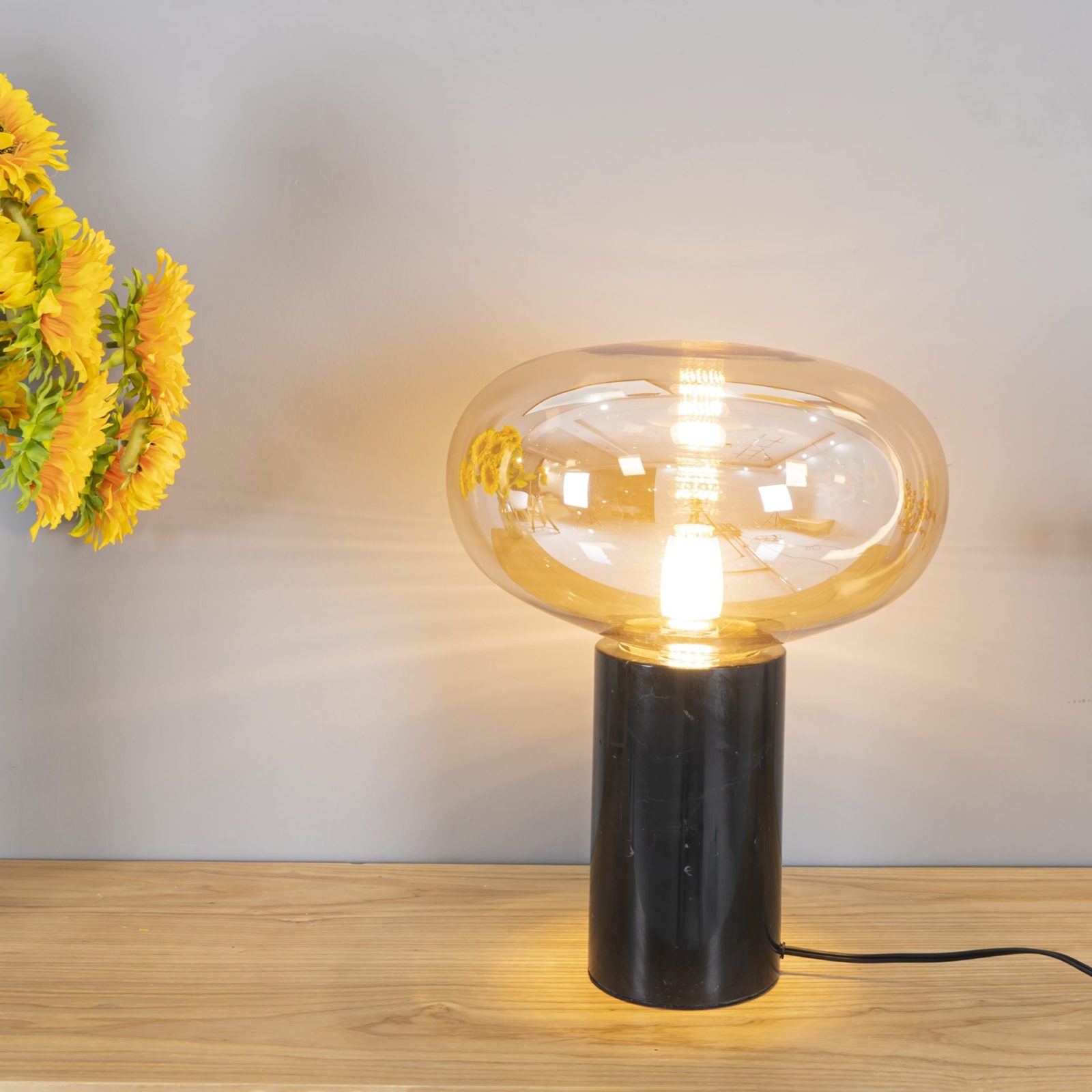 Sylvaine Table Lamp - Modern LED Bedside Lamp with USB Port, Touch Control, Dimmable Warm White Light - Perfect for Bedroom, Living Room, Office Nightstand Lighting