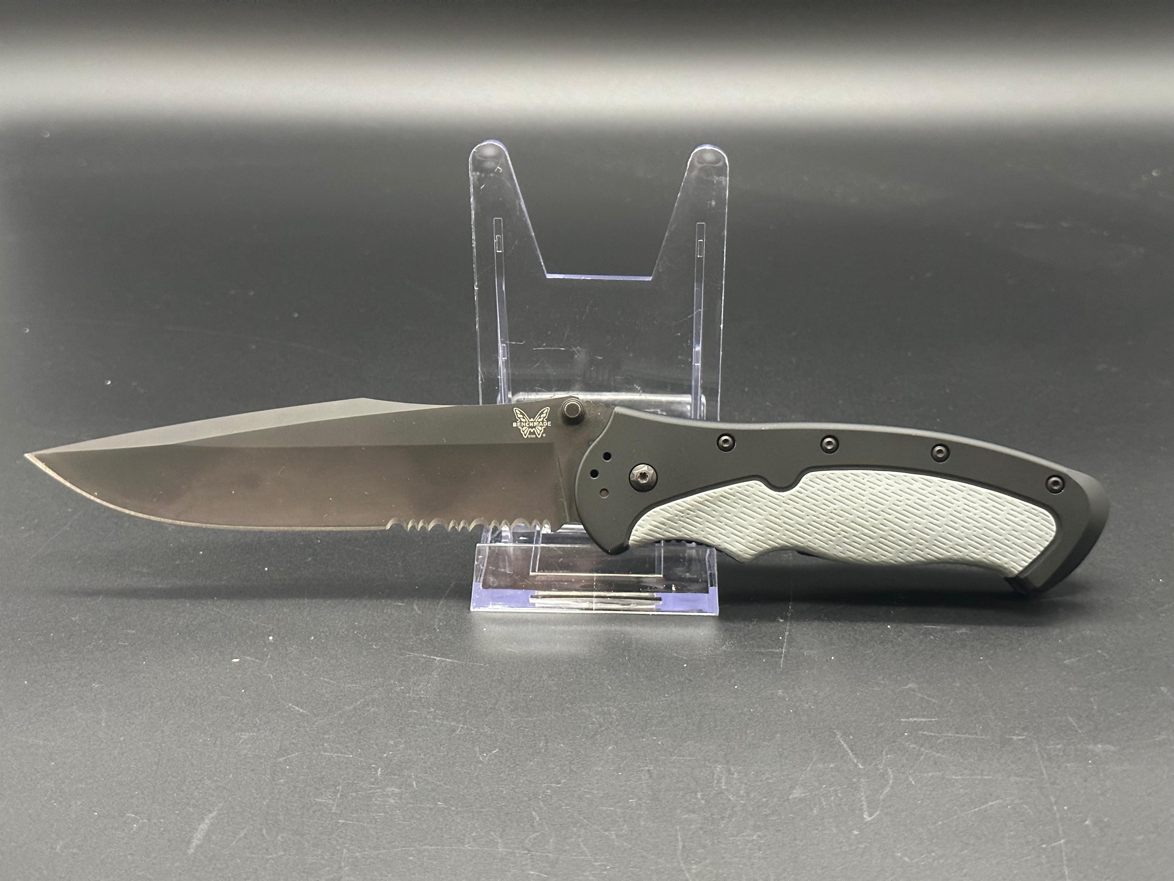 Benchmade LFK Knife - Premium Folding Pocket Knife for Outdoor, Camping & Everyday Carry (EDC) - Sharp Durable Blade for Hiking, Hunting & Survival Gear