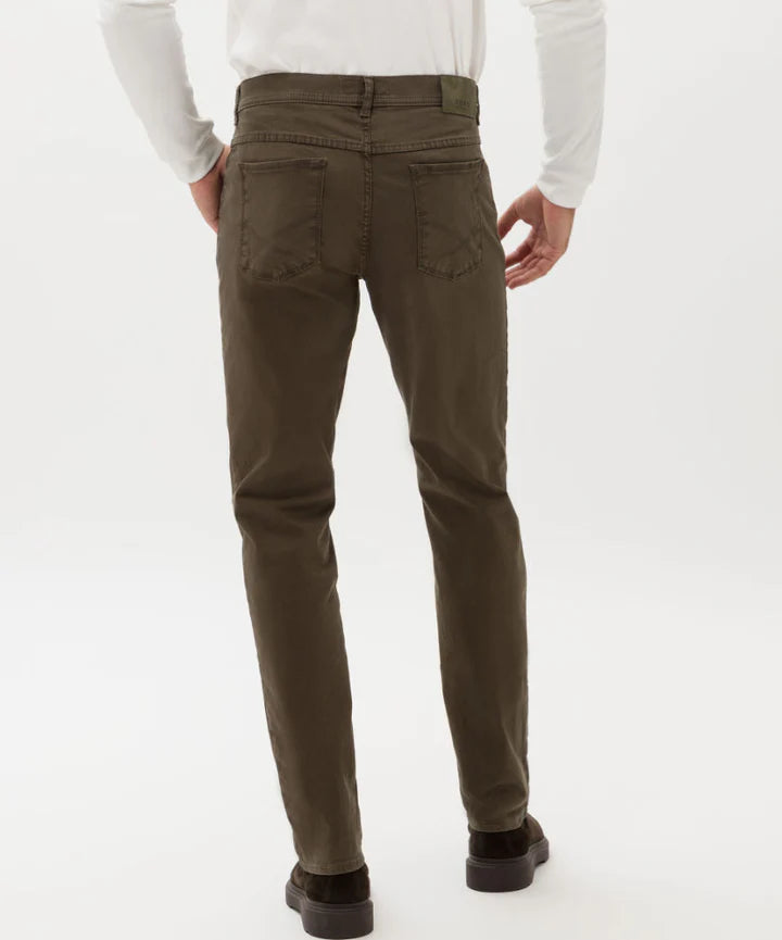 BRAX Deep Pine 5-Pocket Men's Casual Pants - Comfortable Stretch Denim for Everyday Wear | Perfect for Work, Travel & Outdoor Activities
