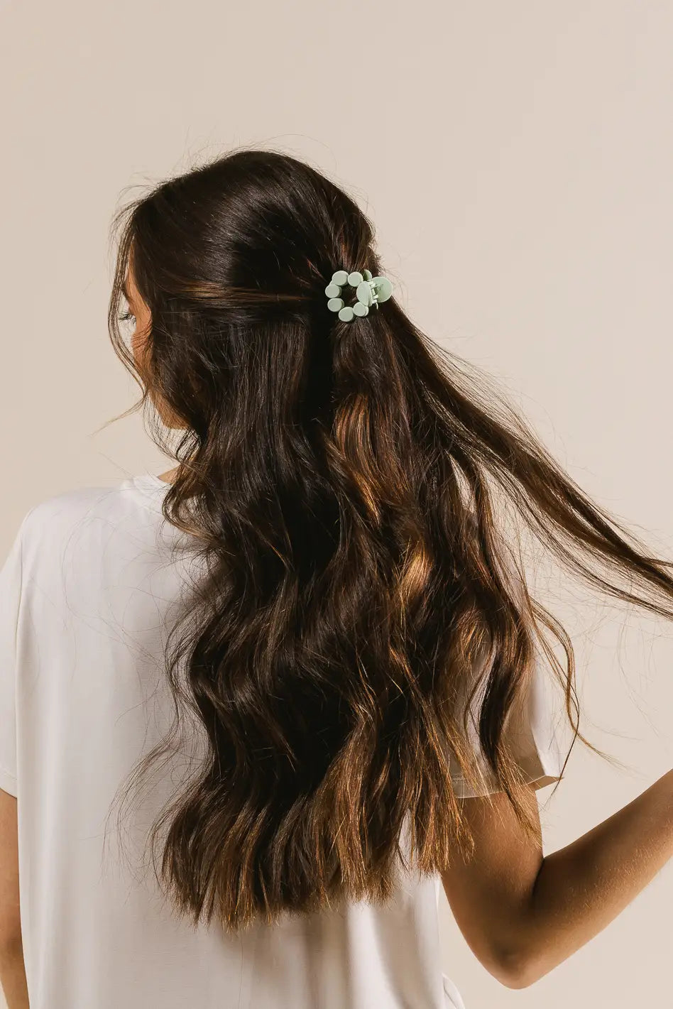 Matte Green Circle Claw Hair Clip - Strong Hold Hair Claw for Women, Perfect for Ponytails, Buns & Updos - Salon Quality Hair Accessories for Daily Use, Workouts & Special Occasions