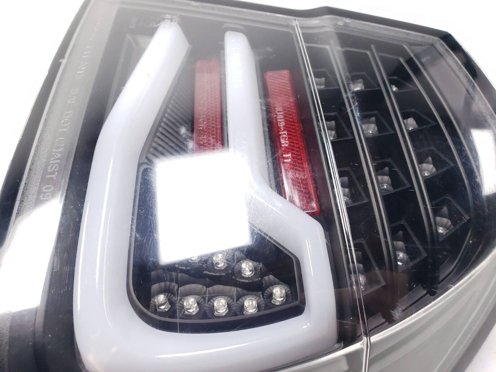 06-09 BMW E90 328i 330i 335i Sedan Aftermarket LED Tail Lights Pair (Left & Right) - Perfect for Upgrades & Nighttime Safety