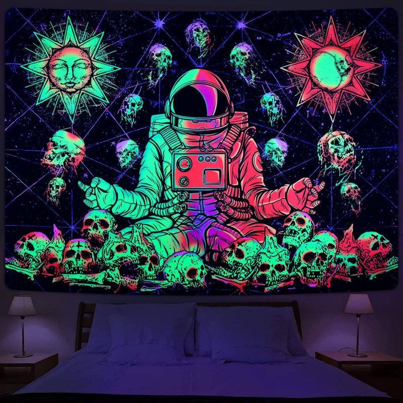 Astronaut Skull Meditation Candle Holder - Unique Space Themed Home Decor for Yoga, Zen Relaxation & Stress Relief - Perfect for Bedroom, Living Room & Meditation Spaces