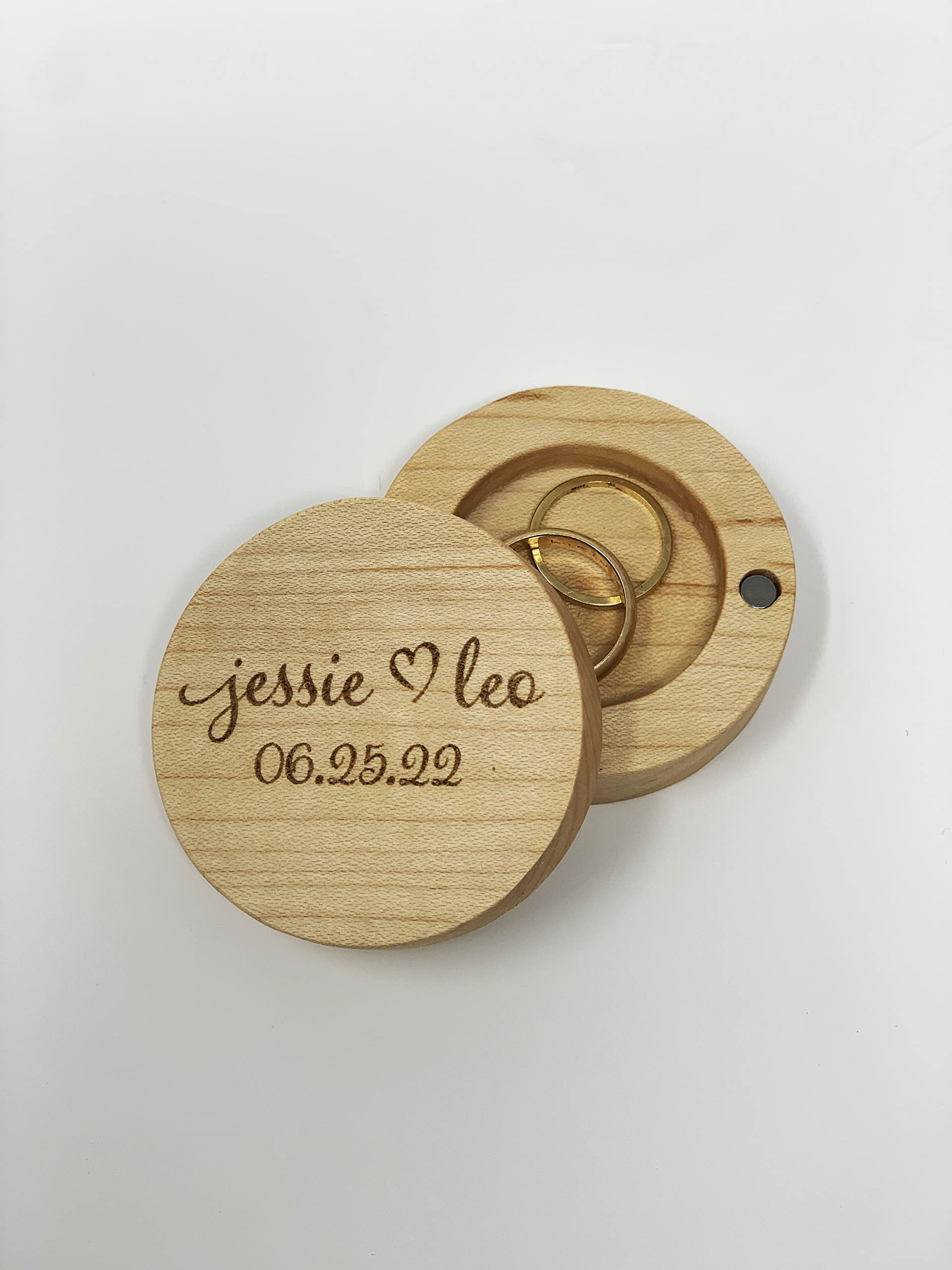 Personalized Laser Engraved Wooden Cake Set with Heart - Rustic Wedding Cake Cutting Server & Knife - Perfect Wedding Gift, Anniversary Gift for Couples - Ideal for Farmhouse Weddings, Romantic Celebrations and Cake Serving