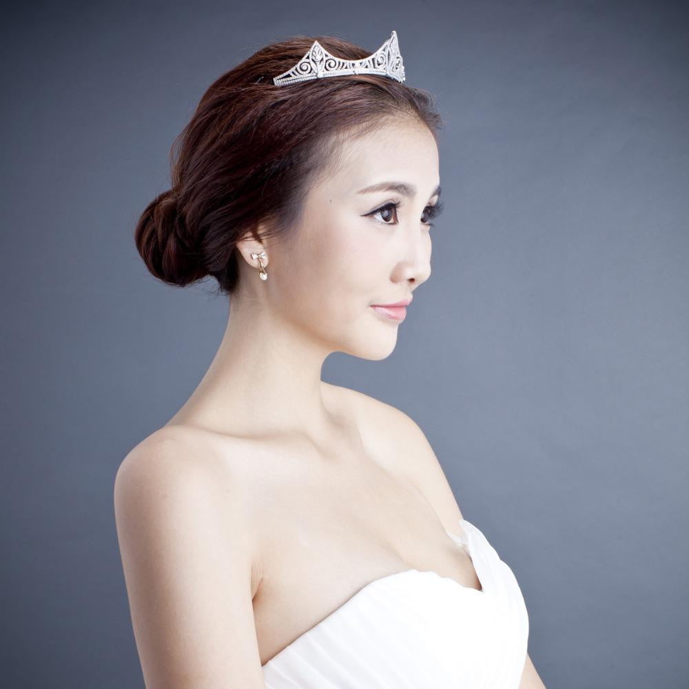 Elegant Cubic Zirconia Wedding Tiara - Bridal Hair Jewelry Crown for Bride (CH10191) | Perfect for Weddings, Prom, Pageants & Special Occasions