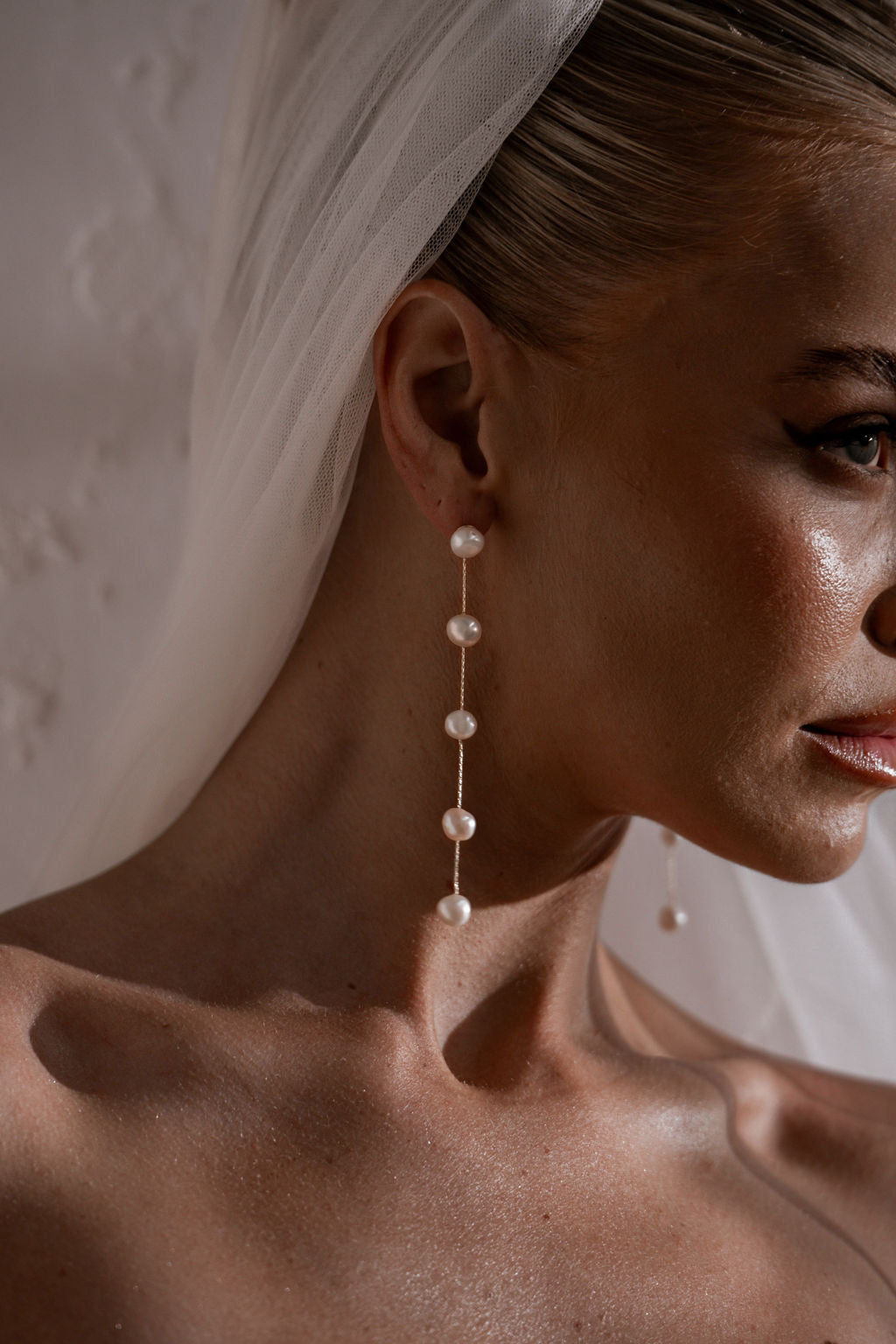 Fynn Pearl Drop Earrings - Elegant Dangle Earrings for Women, 925 Sterling Silver Pearl Jewelry - Perfect for Weddings, Parties & Special Occasions