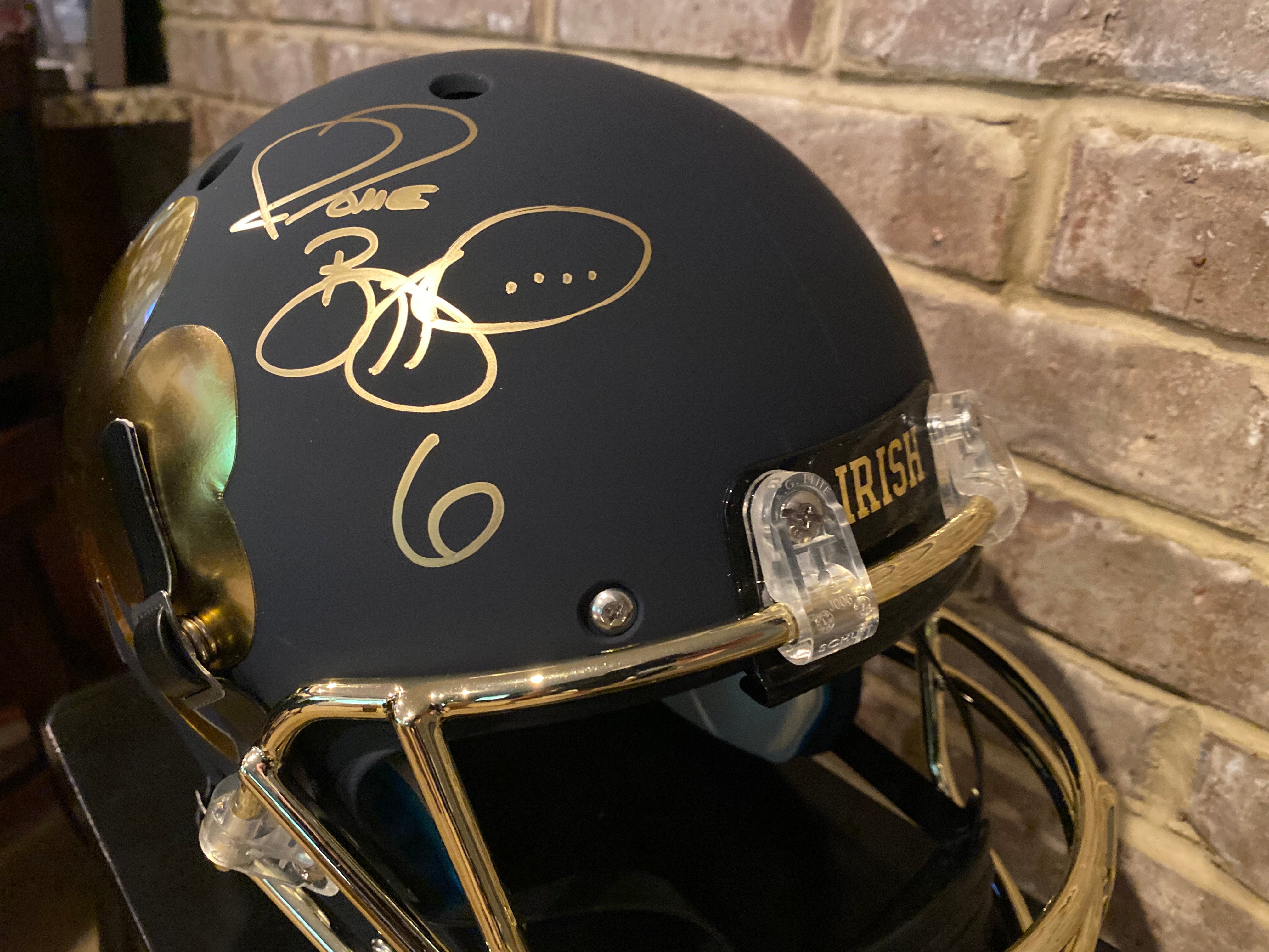 Jerome Bettis Autographed Full Size NFL Shamrock Alternate Helmet - Perfect for Pittsburgh Steelers Fans, Collectors, and Sports Memorabilia Displays