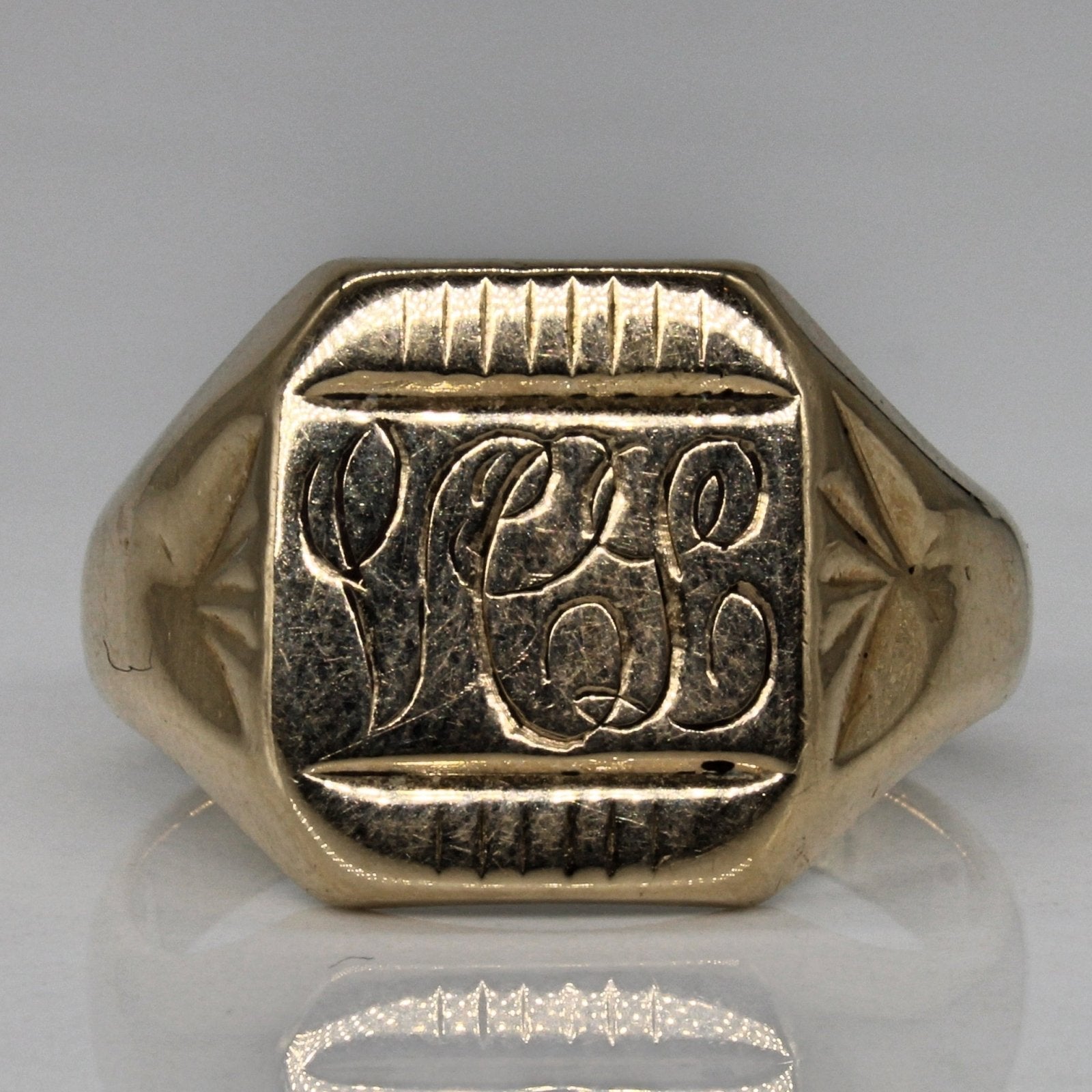 10k Yellow Gold 'V.C.L.' Initial Ring for Women - Size 11 | Personalized Name Ring, Dainty Alphabet Jewelry | Perfect for Birthdays, Anniversaries & Gifts