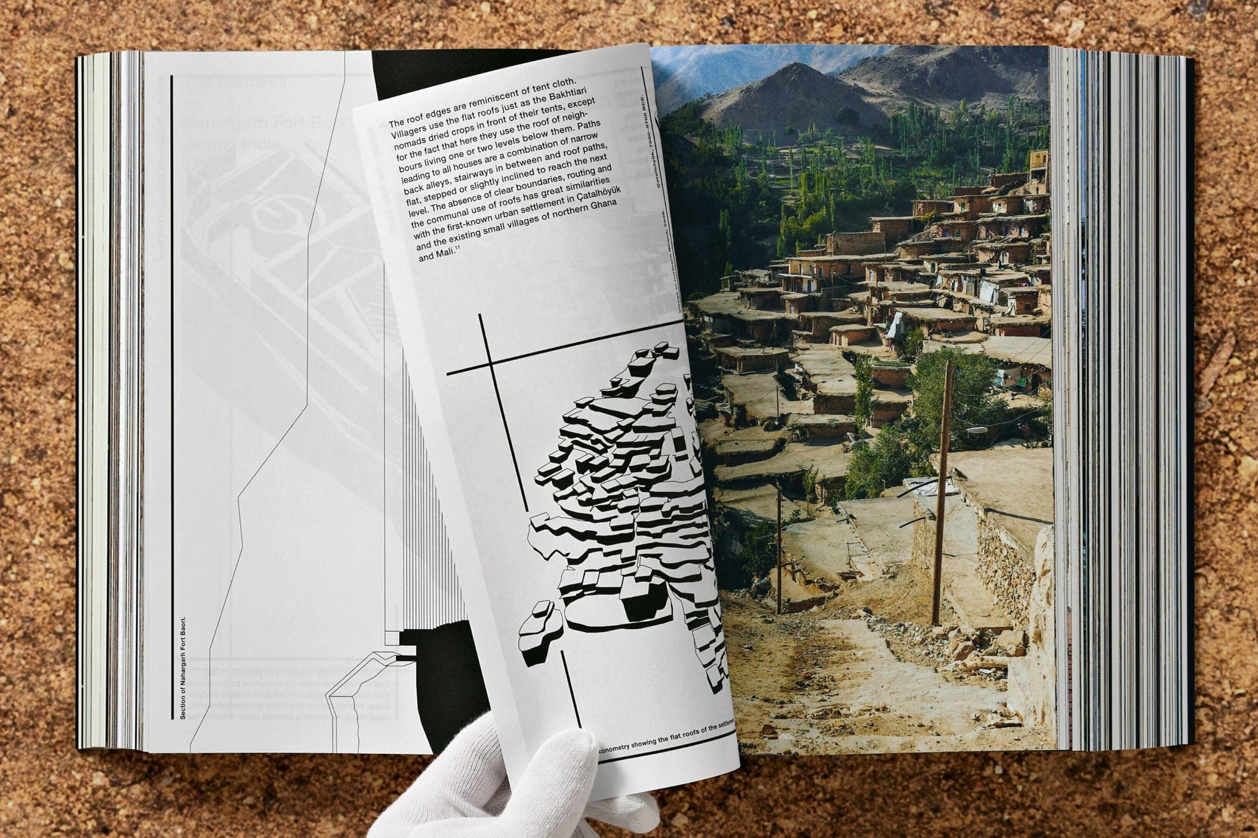 Bjarne Mastenbroek Dig It! Building Bound to the Ground - Architecture Book on Earth-Inspired Design for Home & Office Decor