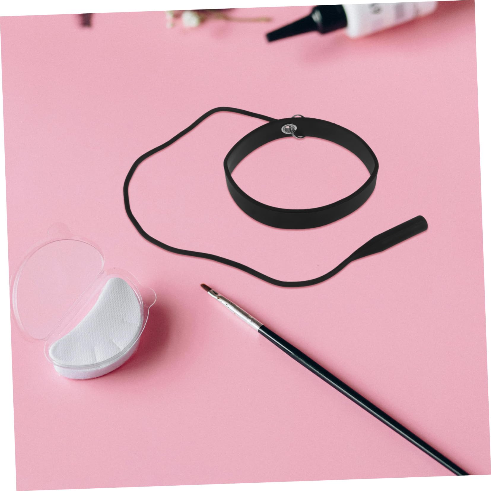 Professional Eyelash Tweezers Bracelet - Silicone Wristband Lash Applicator & Protector | Essential Eyelash Extension Tools for Salon & Home Use | Perfect for Lash Technicians & DIY Beauty Enthusiasts