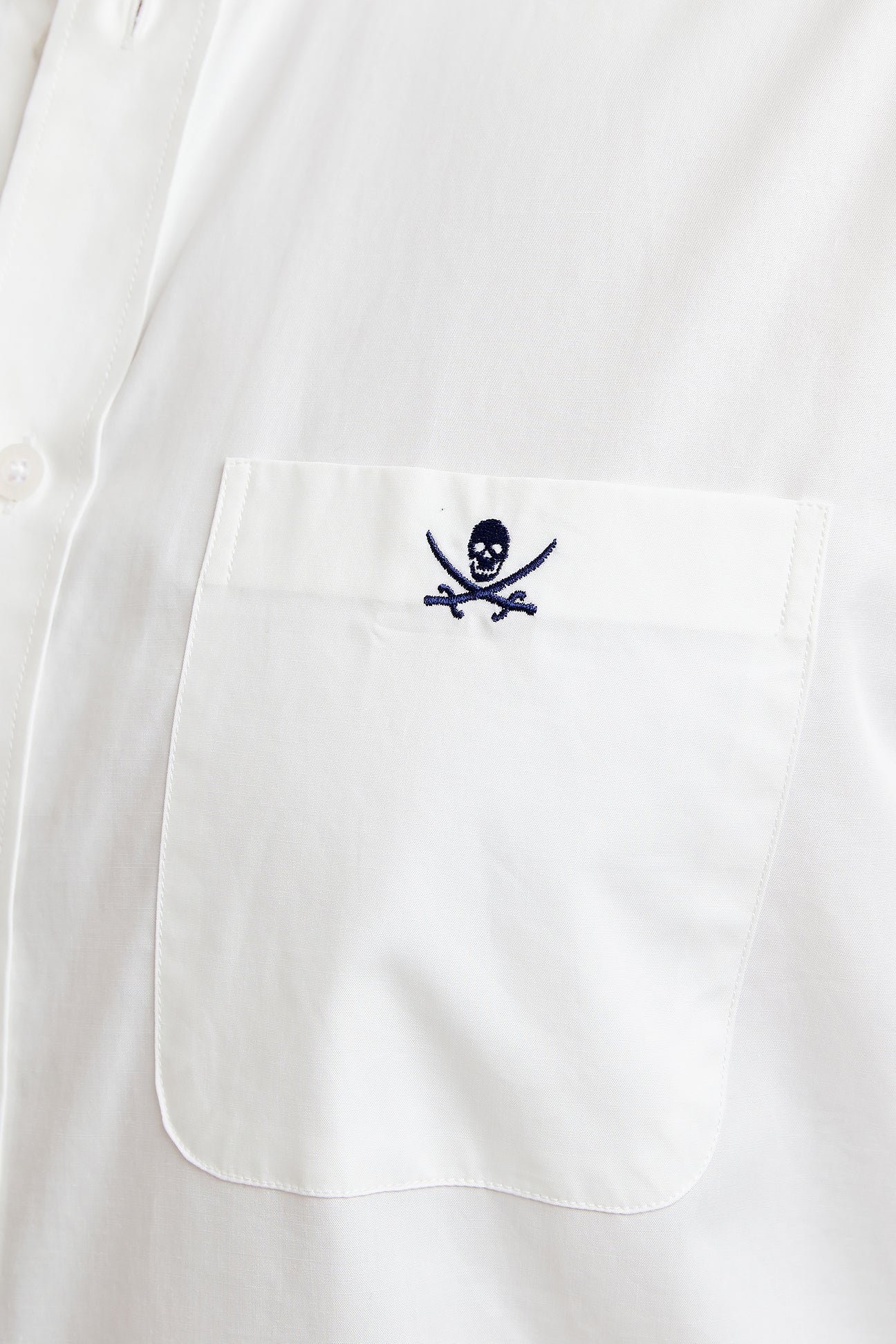 Chase Shirt White with Single Calico Jack - Premium Cotton Men's Button Down Shirt for Casual & Business Wear - Perfect for Office, Date Night & Outdoor Events