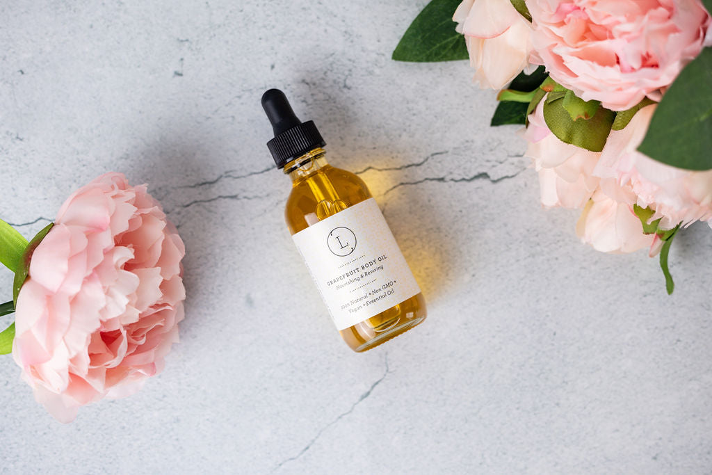 THC-Free CBD Natural Body Oil with Grapefruit Extract | Hydrating & Moisturizing Skin Care for Dry Skin | Perfect for Massage, Relaxation & Daily Skincare Routine