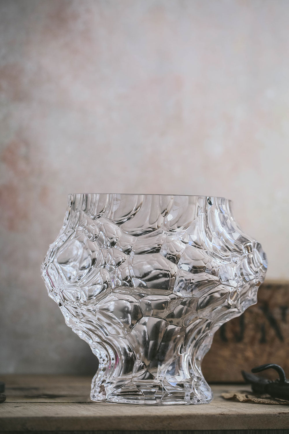 Handcrafted Heirloom Glass Vase - Elegant Floral Centerpiece for Weddings, Home Decor & Gift Giving