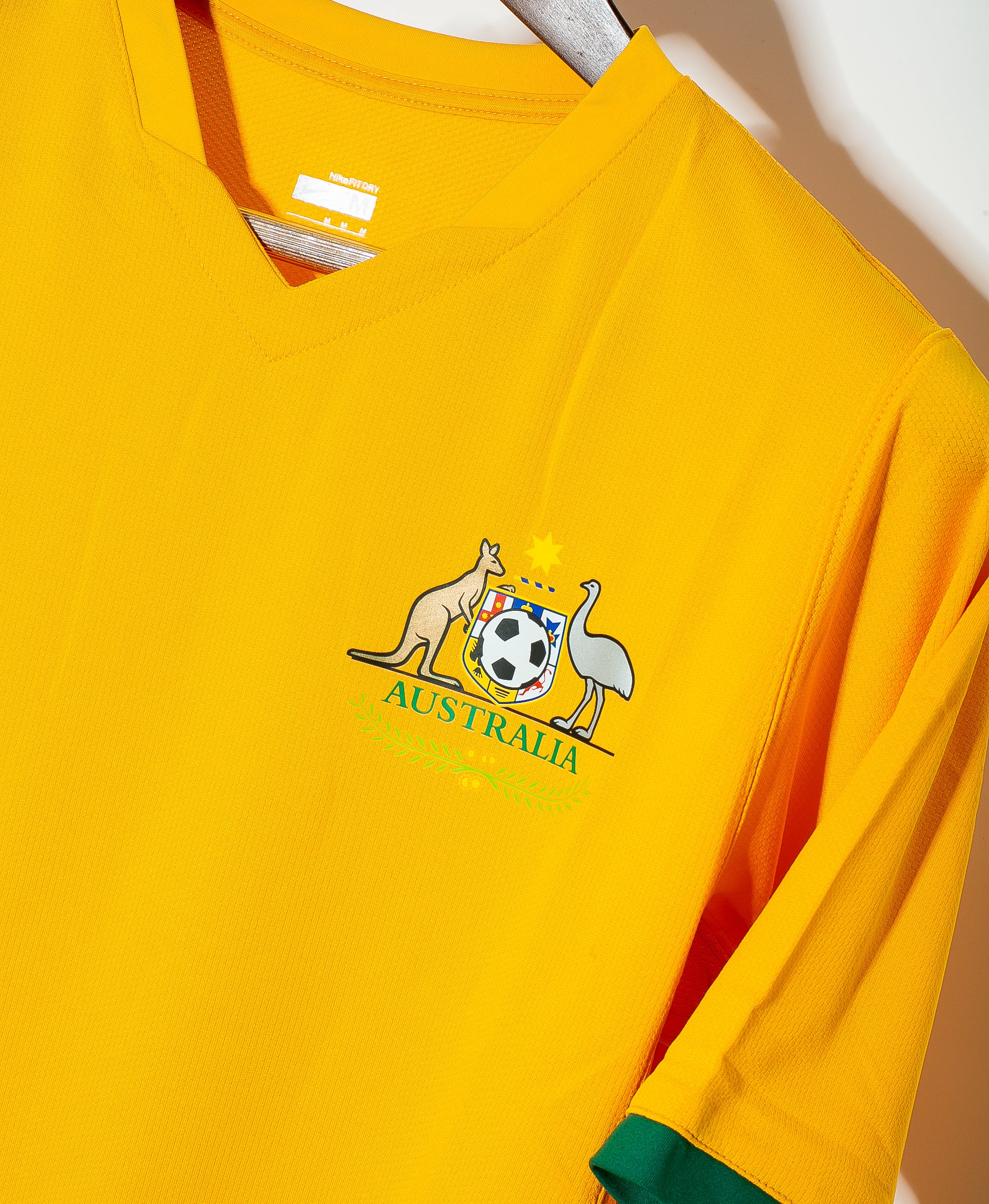 2006 Australia Soccer Jersey Home Jersey BNWT (Men's Medium) - Perfect for Collectors, Fans, and Match Days