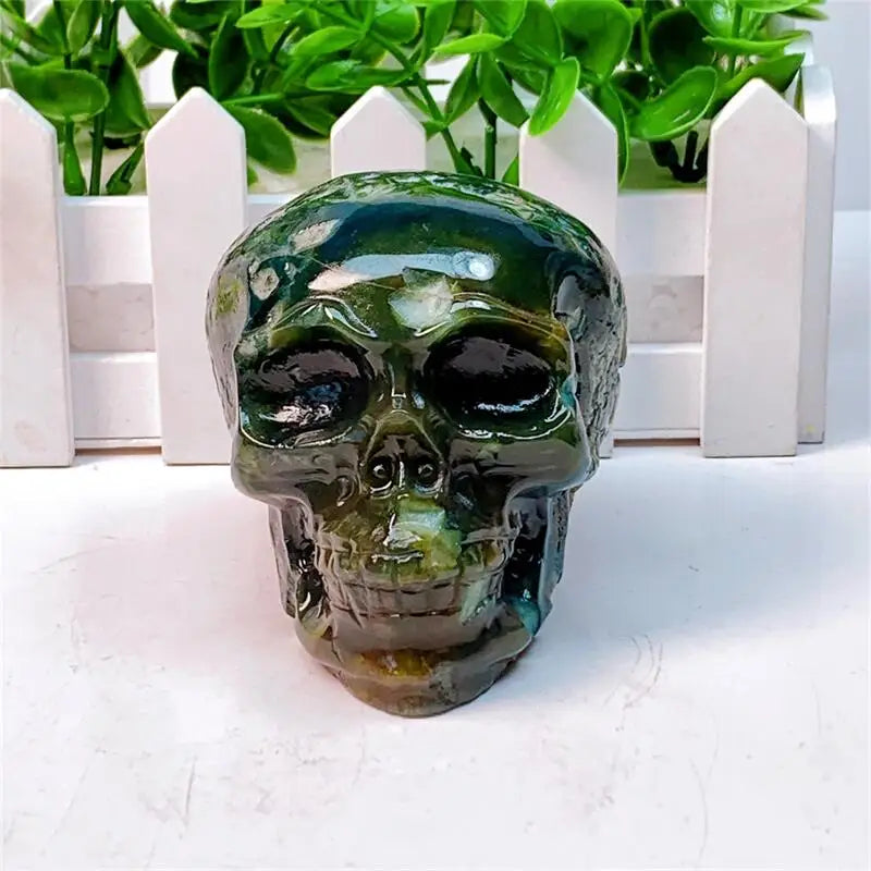 Natural Moss Agate Skull Crystal Carving - 9cm Healing Energy Stone for Meditation, Reiki & Spiritual Decor | Handcrafted Halloween Gift & Home Decoration (1 Piece) | Perfect for Altars, Yoga Spaces & Gothic Decor