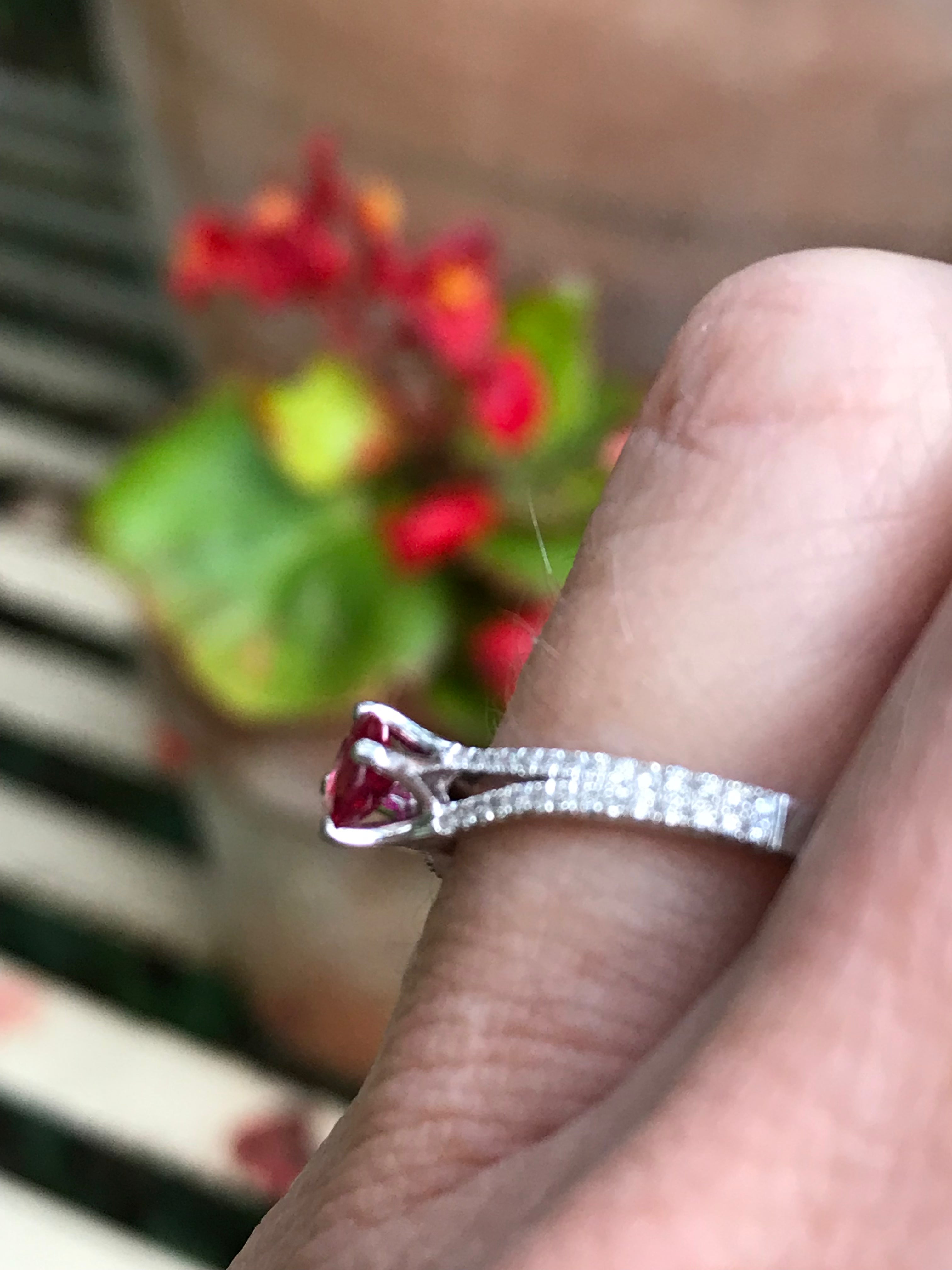 Exquisite Platinum Ruby Ring with Diamond Accents - Perfect for Engagement, Anniversary & Special Occasions